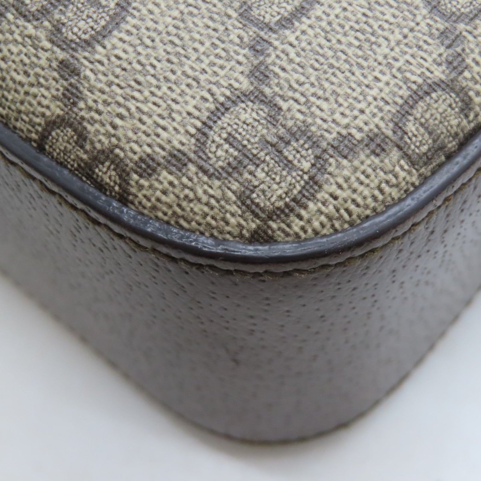 GUCCI 塗層帆布Shoulder Bag金扣肩背袋啡色
