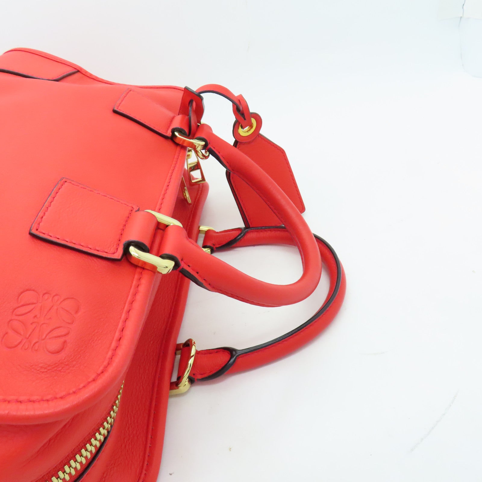 LOEWE 牛皮皮革Shoulder Bag金扣手挽肩背兩用袋紅色
