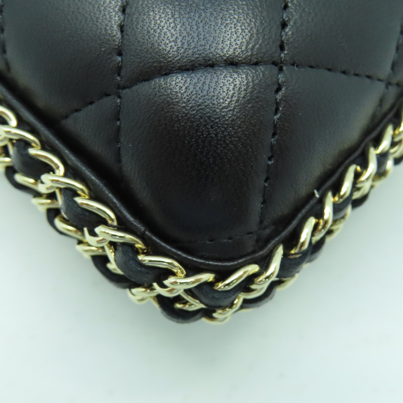 CHANEL 菱格羊皮皮革Clutch with Chain金扣鏈帶肩背袋黑色
