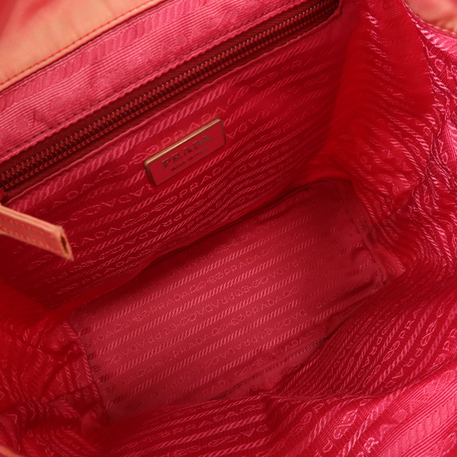 PRADA 尼龍Backpack銀扣背包粉紅色