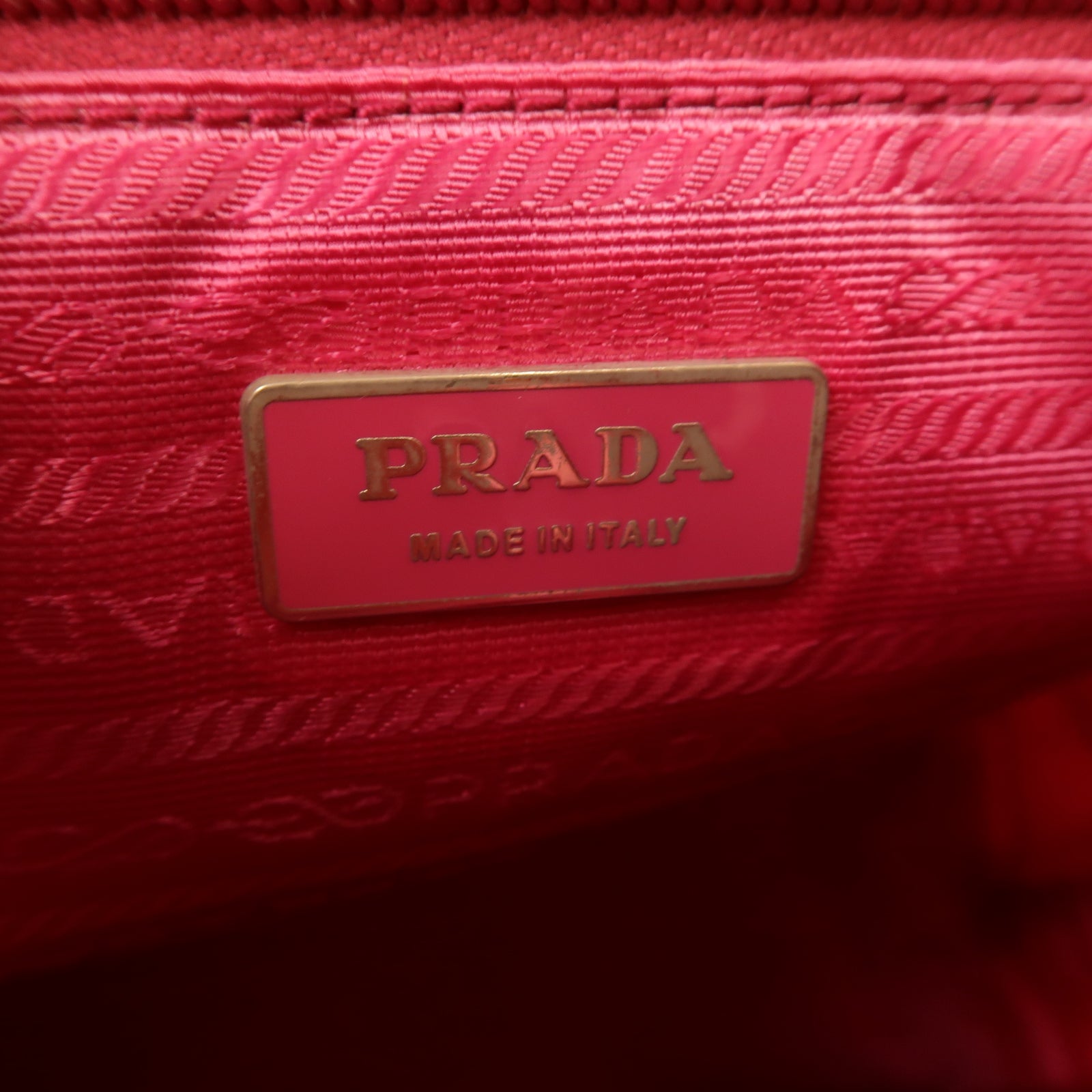 PRADA 尼龍Backpack銀扣背包粉紅色