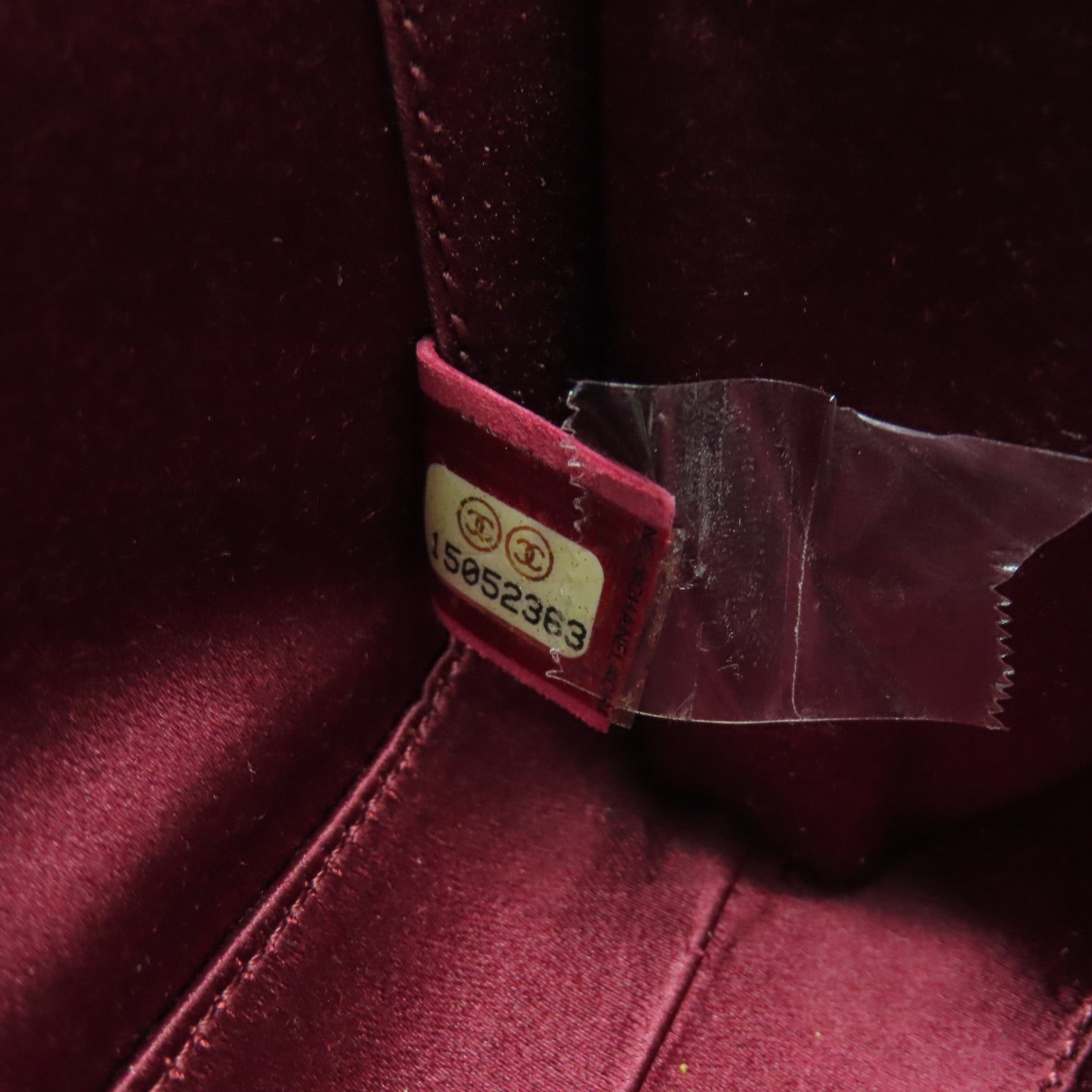 CHANEL 菱格羊皮皮革Clutch with Chain金扣鏈帶肩背袋黑色