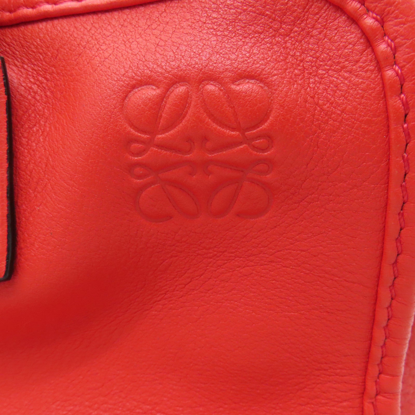 LOEWE 牛皮皮革Shoulder Bag金扣手挽肩背兩用袋紅色