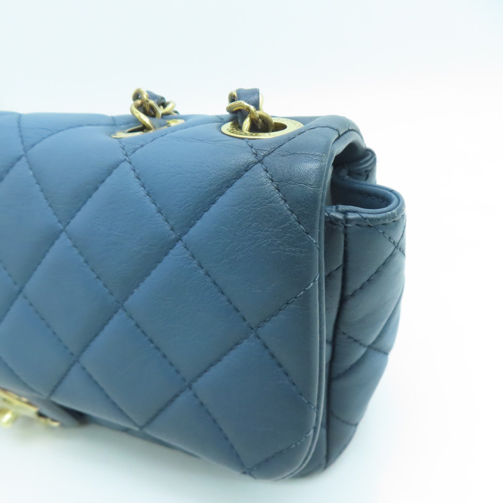 CHANEL 菱格牛皮皮革Chain Shoulder Bag金扣鏈帶肩背袋藍色