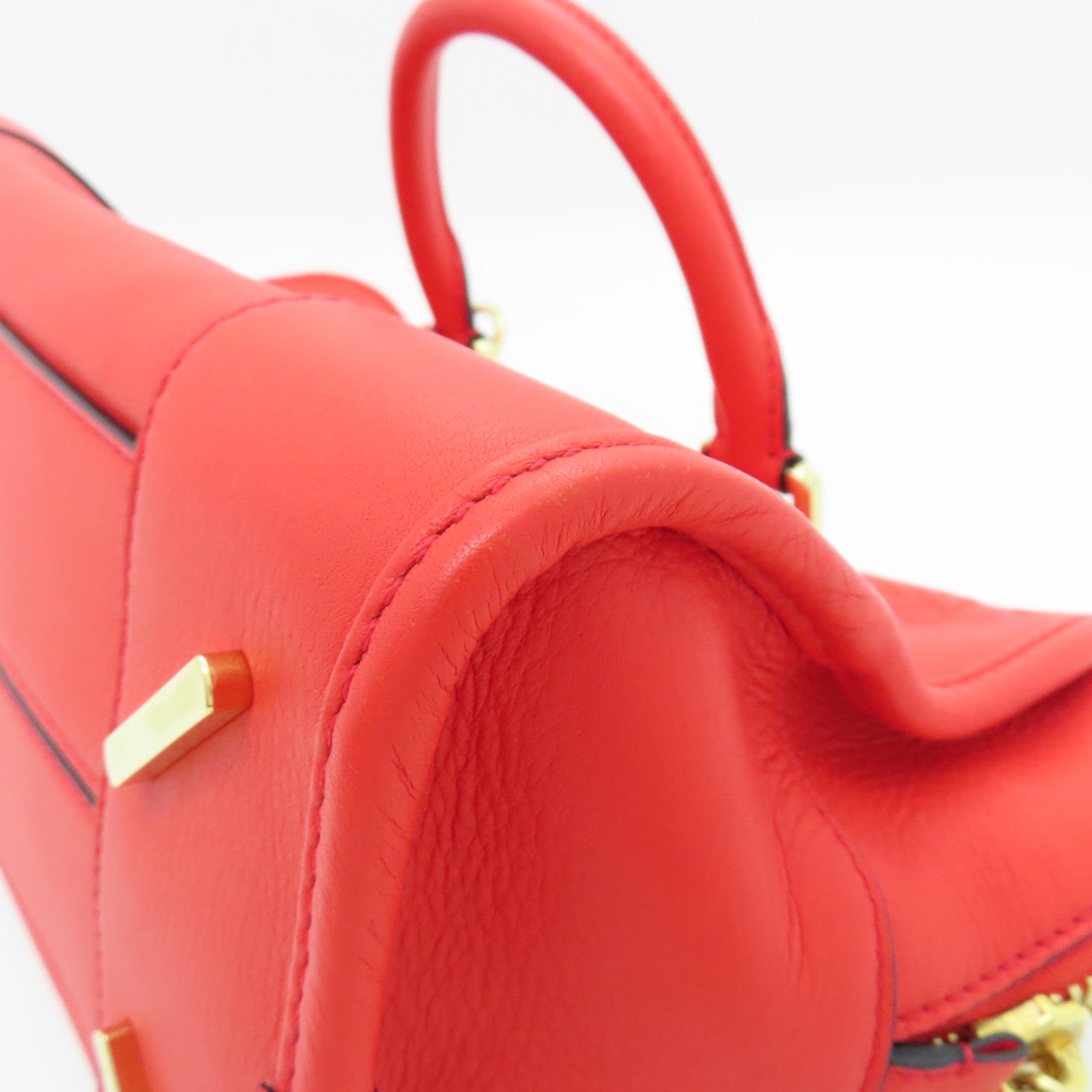 LOEWE 牛皮皮革Shoulder Bag金扣手挽肩背兩用袋紅色