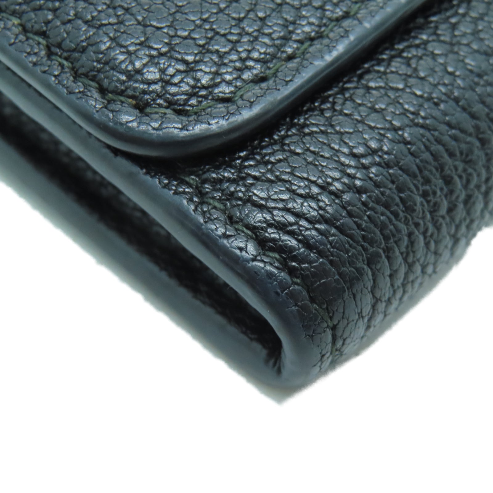 Miu Miu Sheepskin Leather Long Wallet Gold Buckle Long Wallet Black