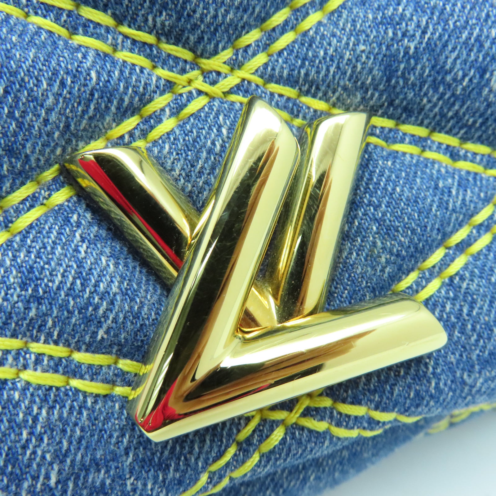 LOUIS VUITTON Lingge Damier Jeans ジgo-14 PM Shoulder Bag Gold Buckle Chain Belt Shoulder Bag Blue