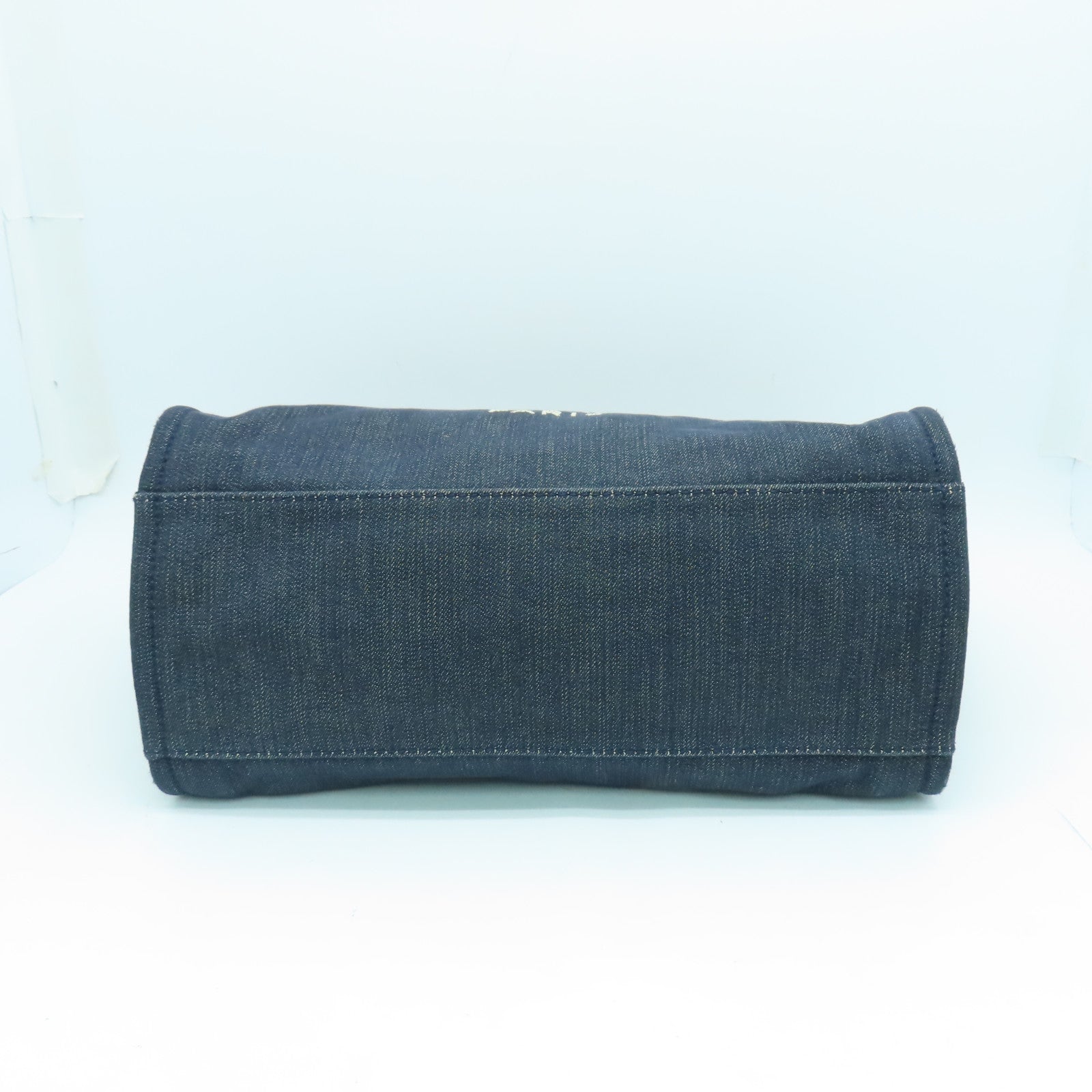 CHANEL Denim Tote Bag金扣手挽肩背两用袋蓝色