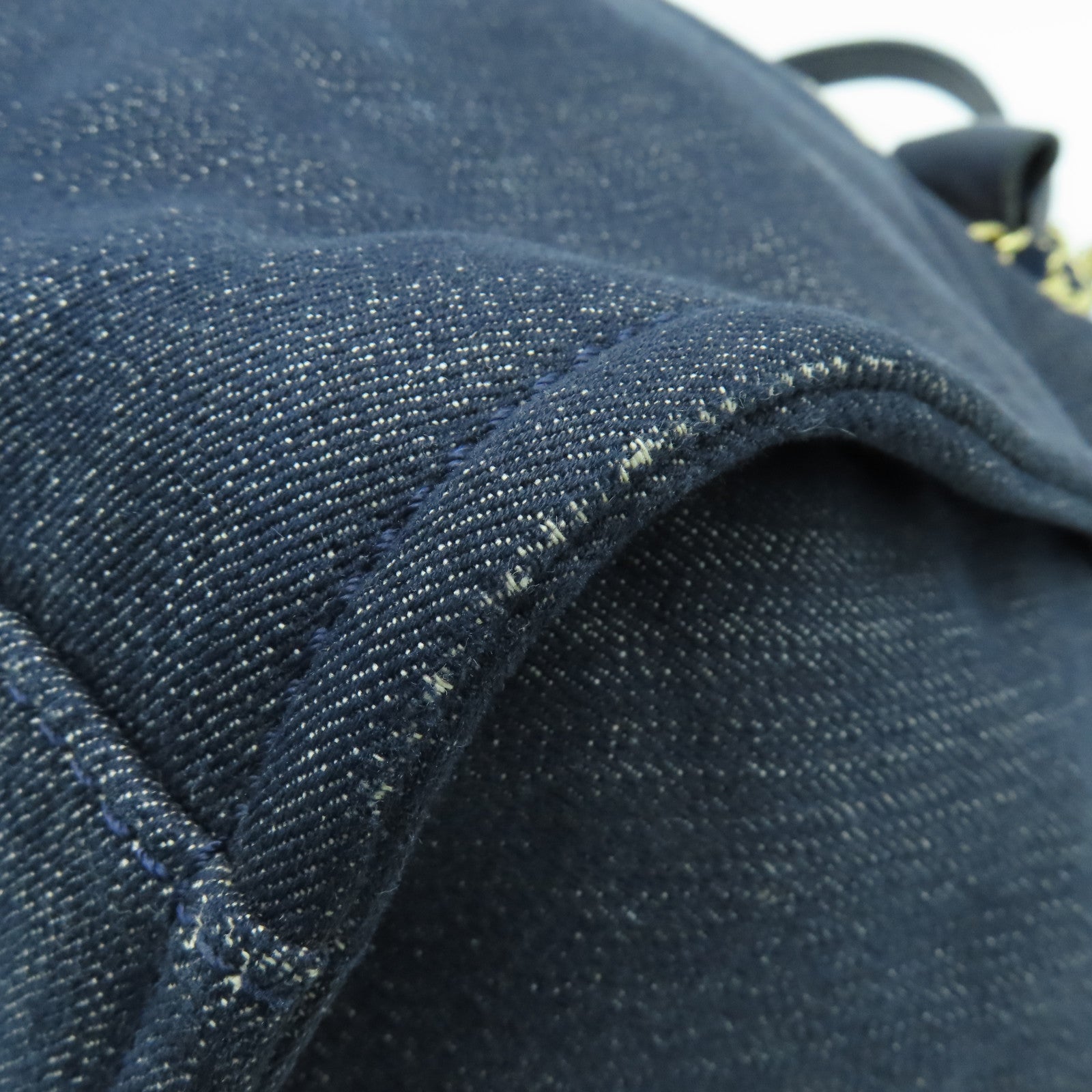 CHANEL Denim Tote Bag金扣手挽肩背两用袋蓝色