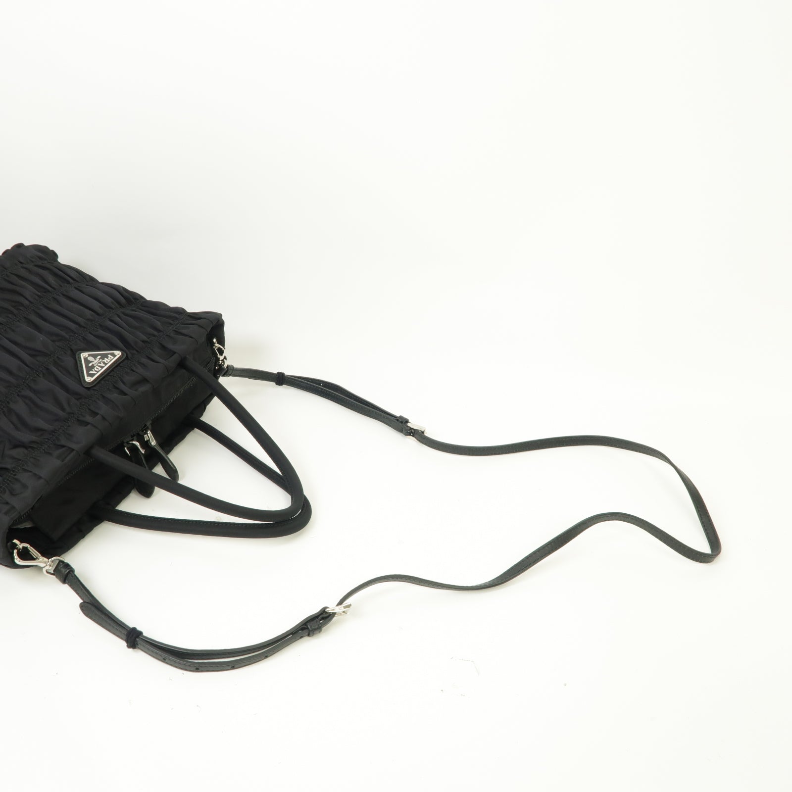 PRADA 尼龍2 Way Shoulder銀扣手挽肩背兩用袋黑色