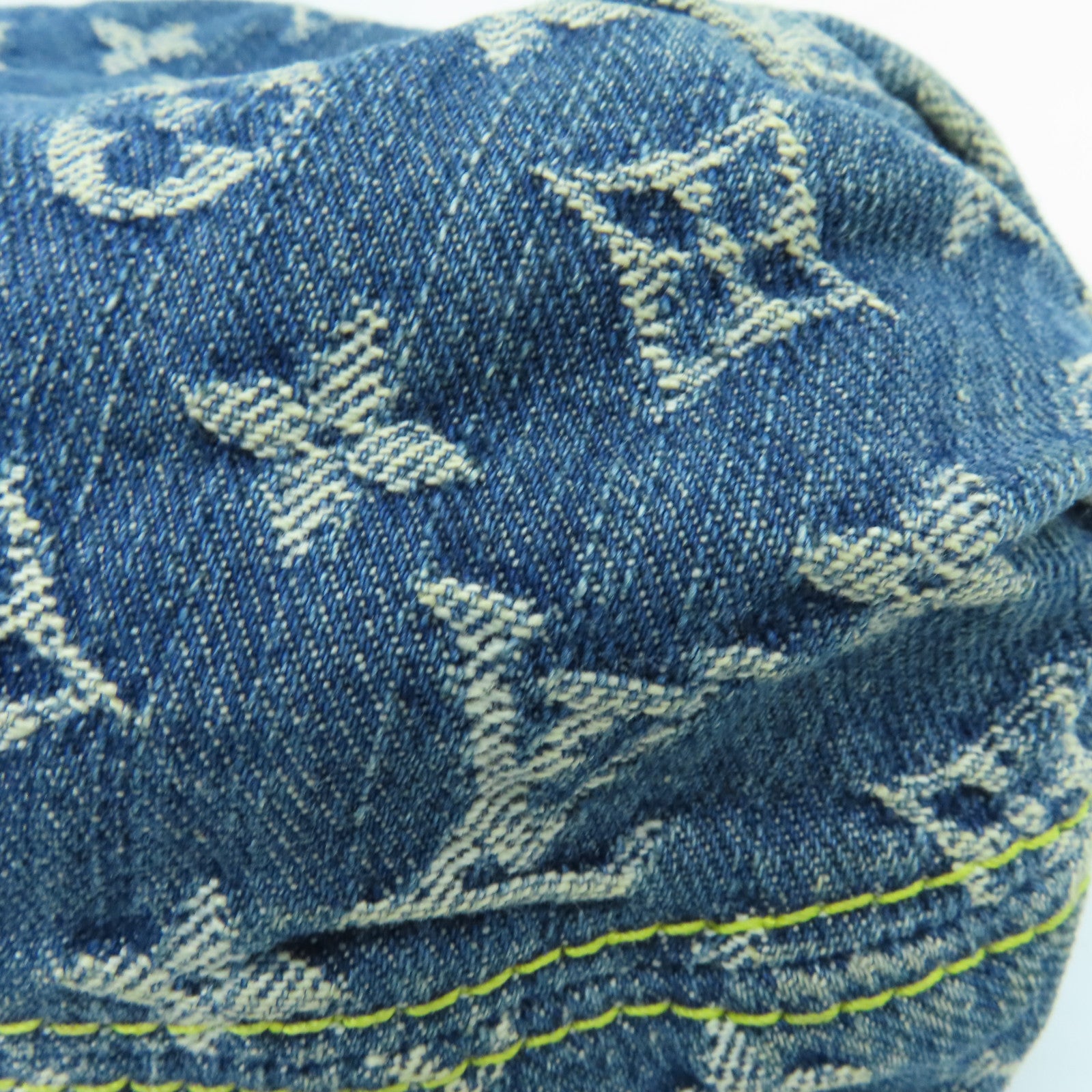 LOUIS VUITTON Monogram Denim Pleaty金扣手挽袋蓝色