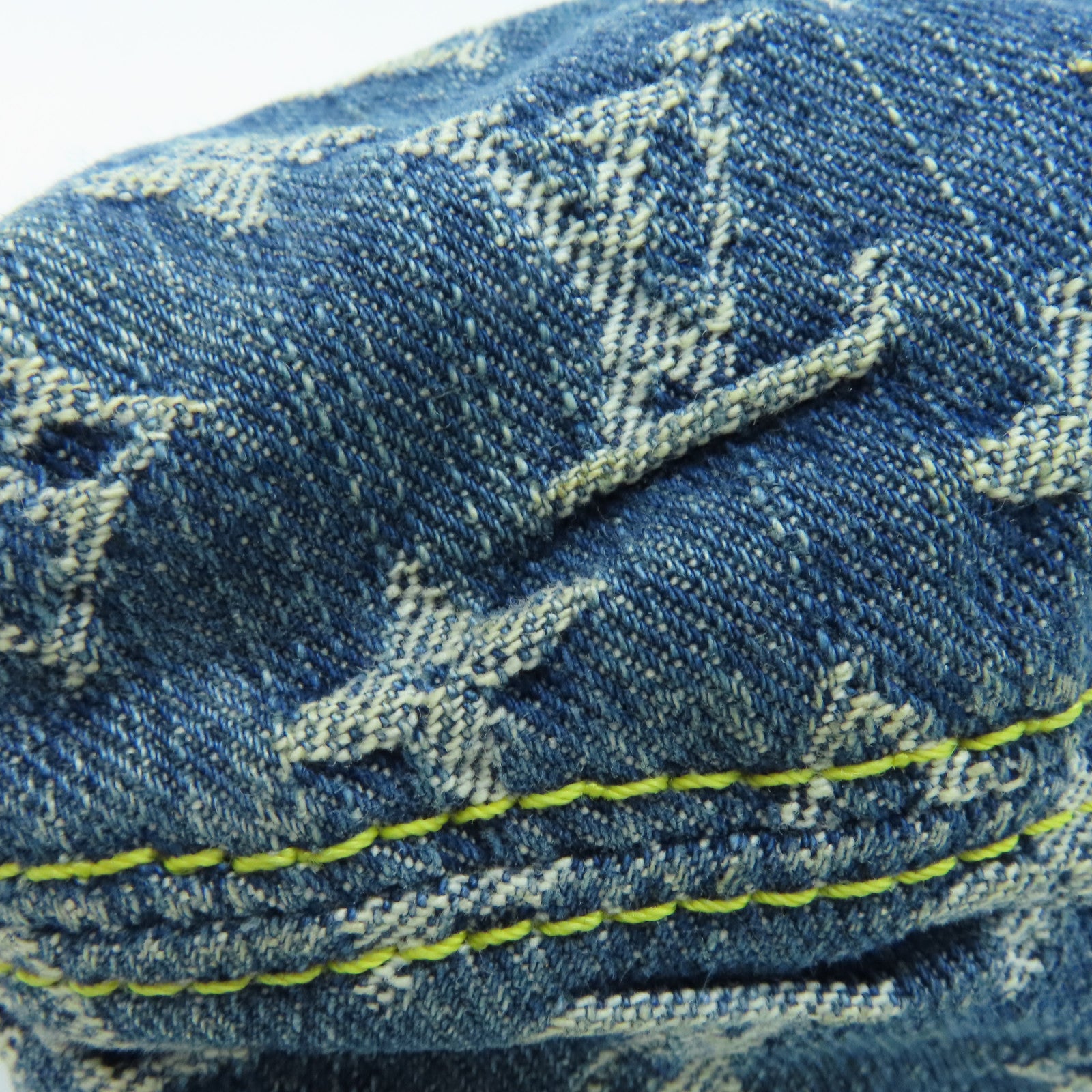 LOUIS VUITTON Monogram Denim Pleaty金扣手挽袋蓝色
