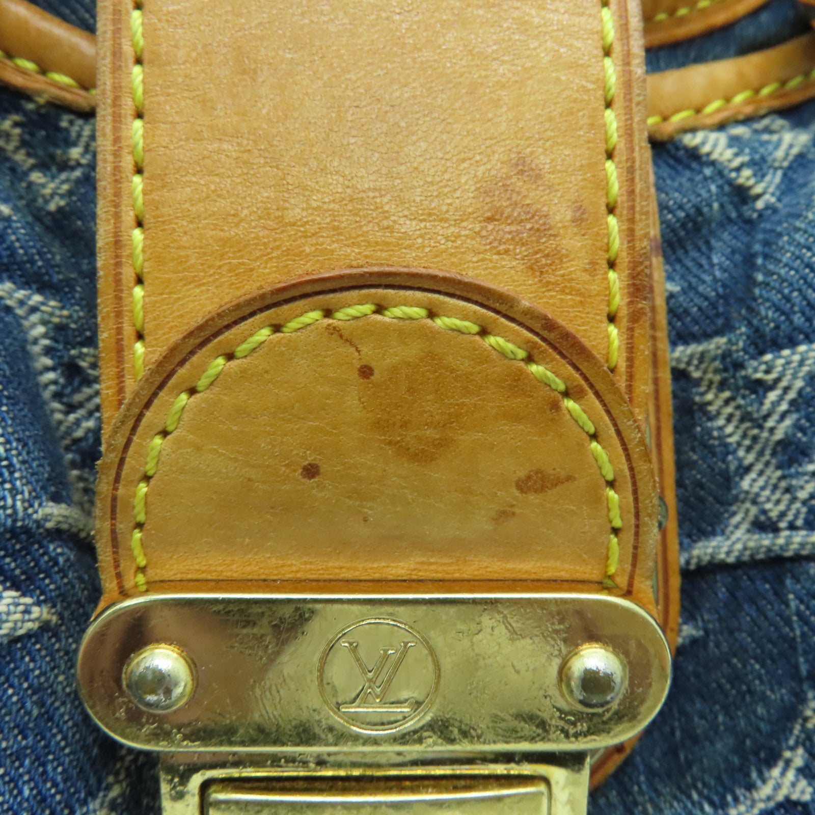 LOUIS VUITTON Monogram Denim Pleaty金扣手挽袋蓝色