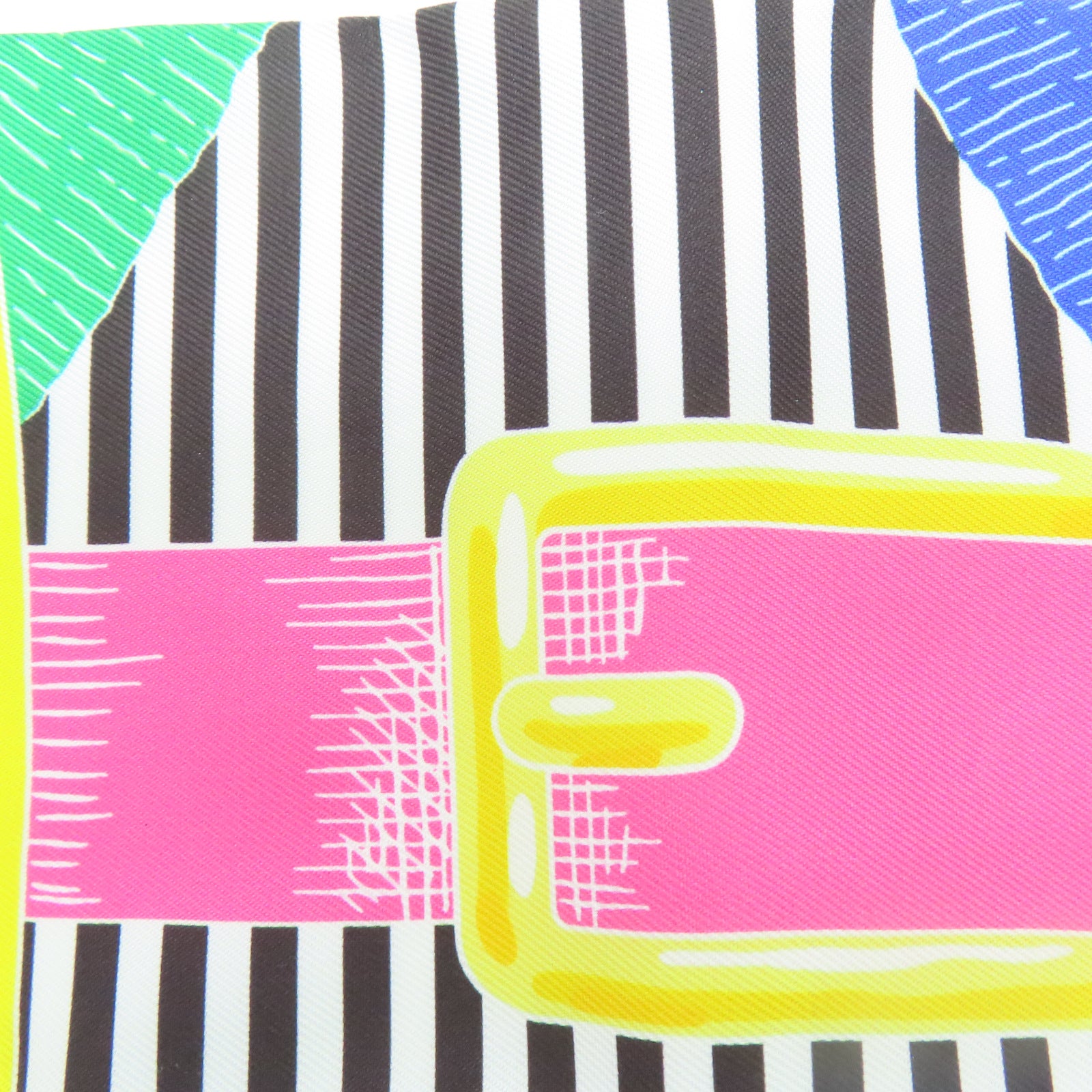 HERMES Silk Maxi Twilly Scarf Pink/Multicolor
