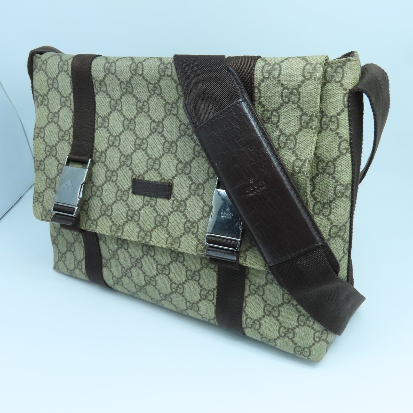 GUCCI 塗層帆布Shoulder Bag銀扣肩背袋米色啡色
