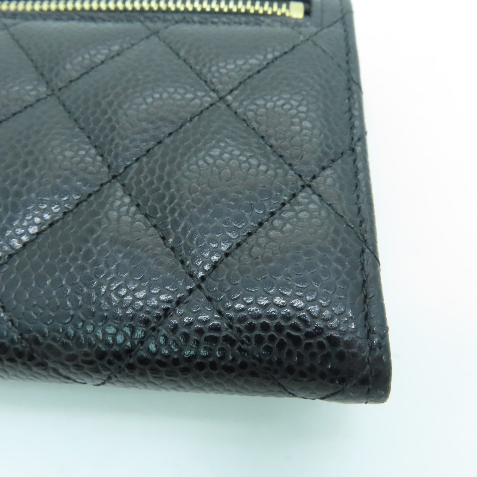 CHANEL 菱格Caviar皮革Classic Wallet金扣錢包黑色