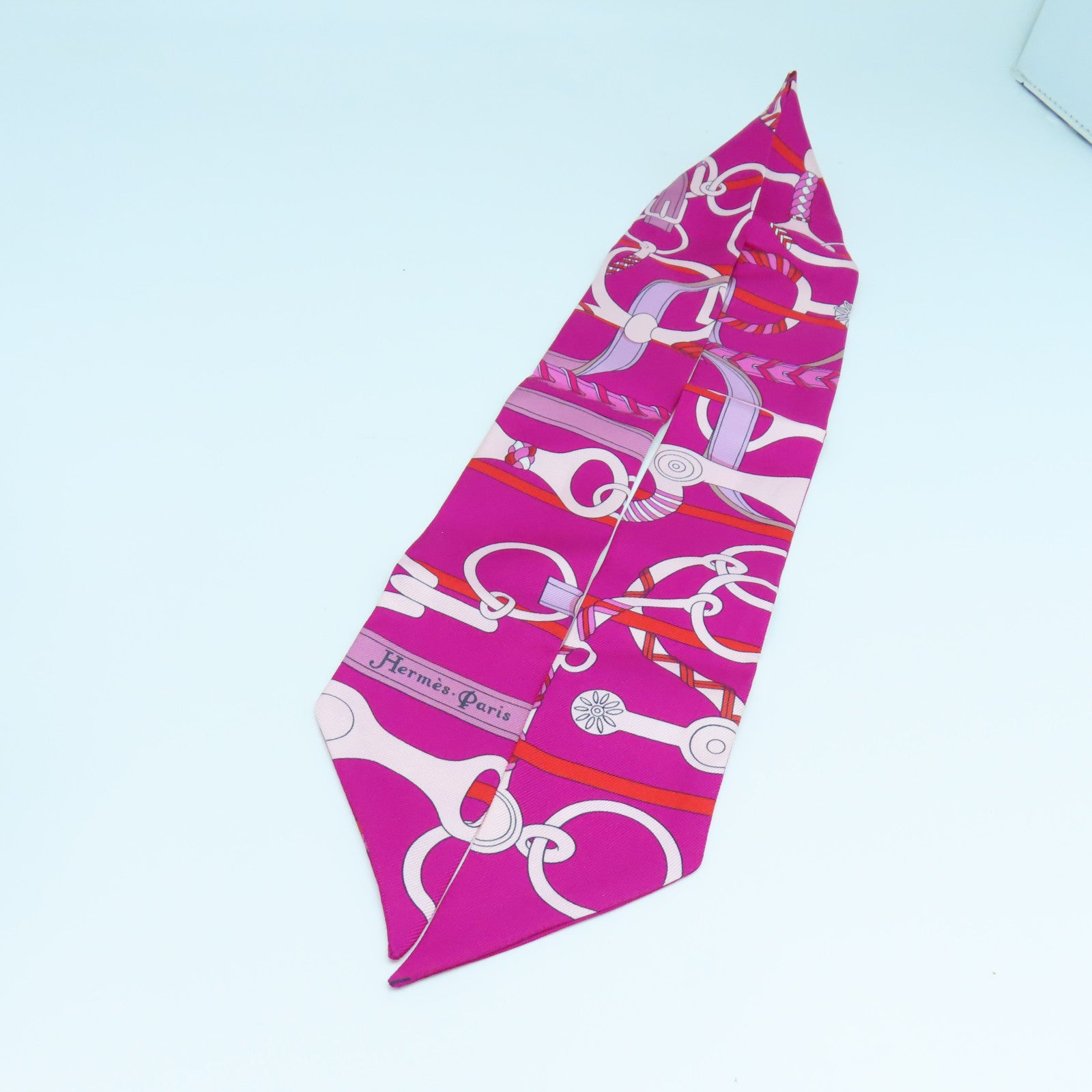 HERMES Silk Twilly Scarf Pink