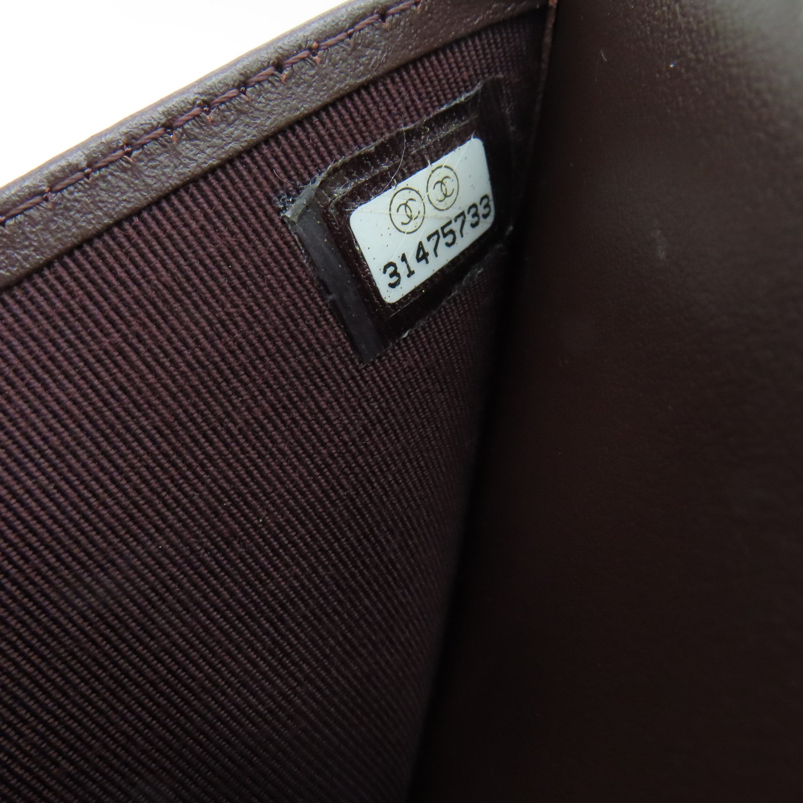 CHANEL 菱格Caviar皮革Classic Wallet金扣錢包黑色