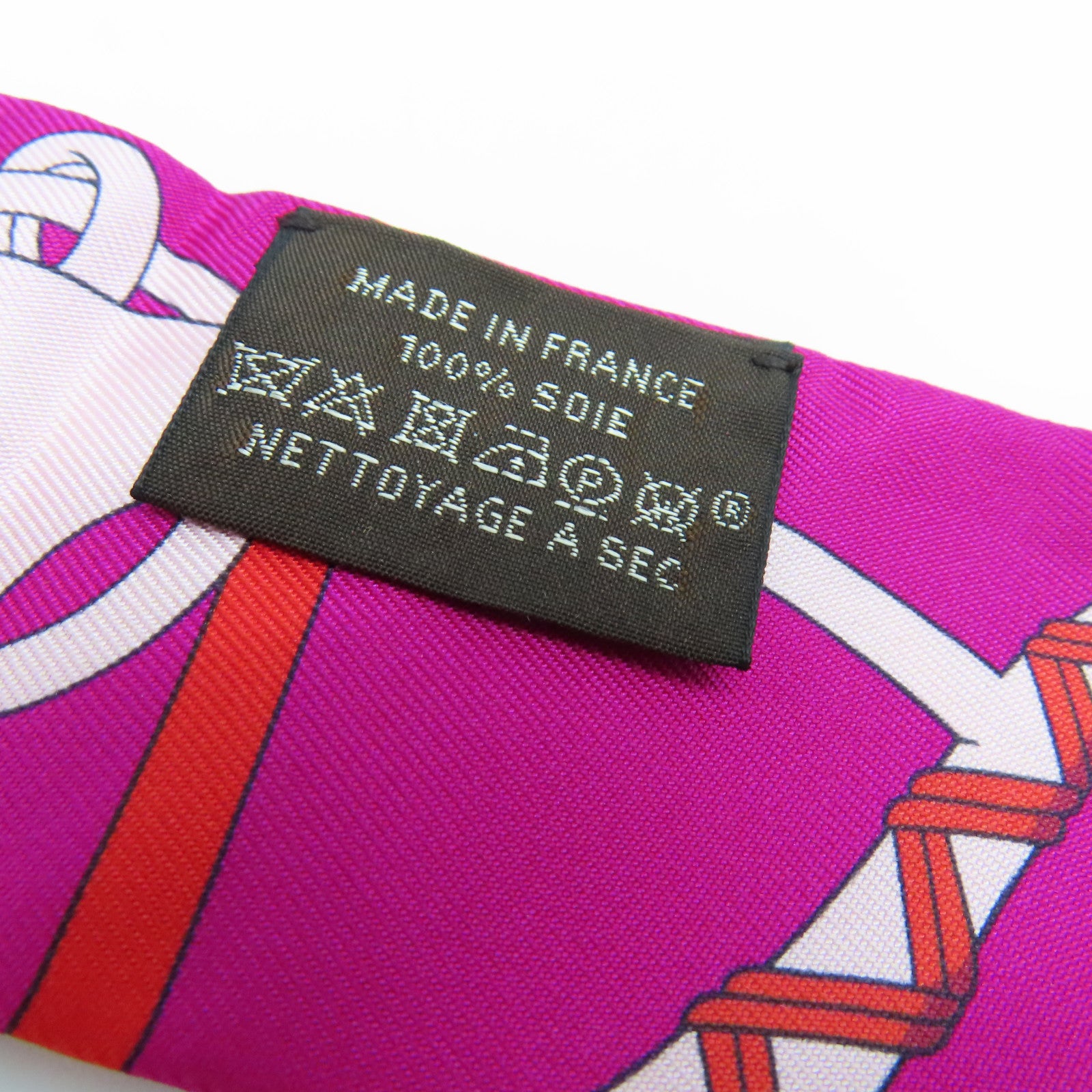 HERMES Silk Twilly Scarf Pink