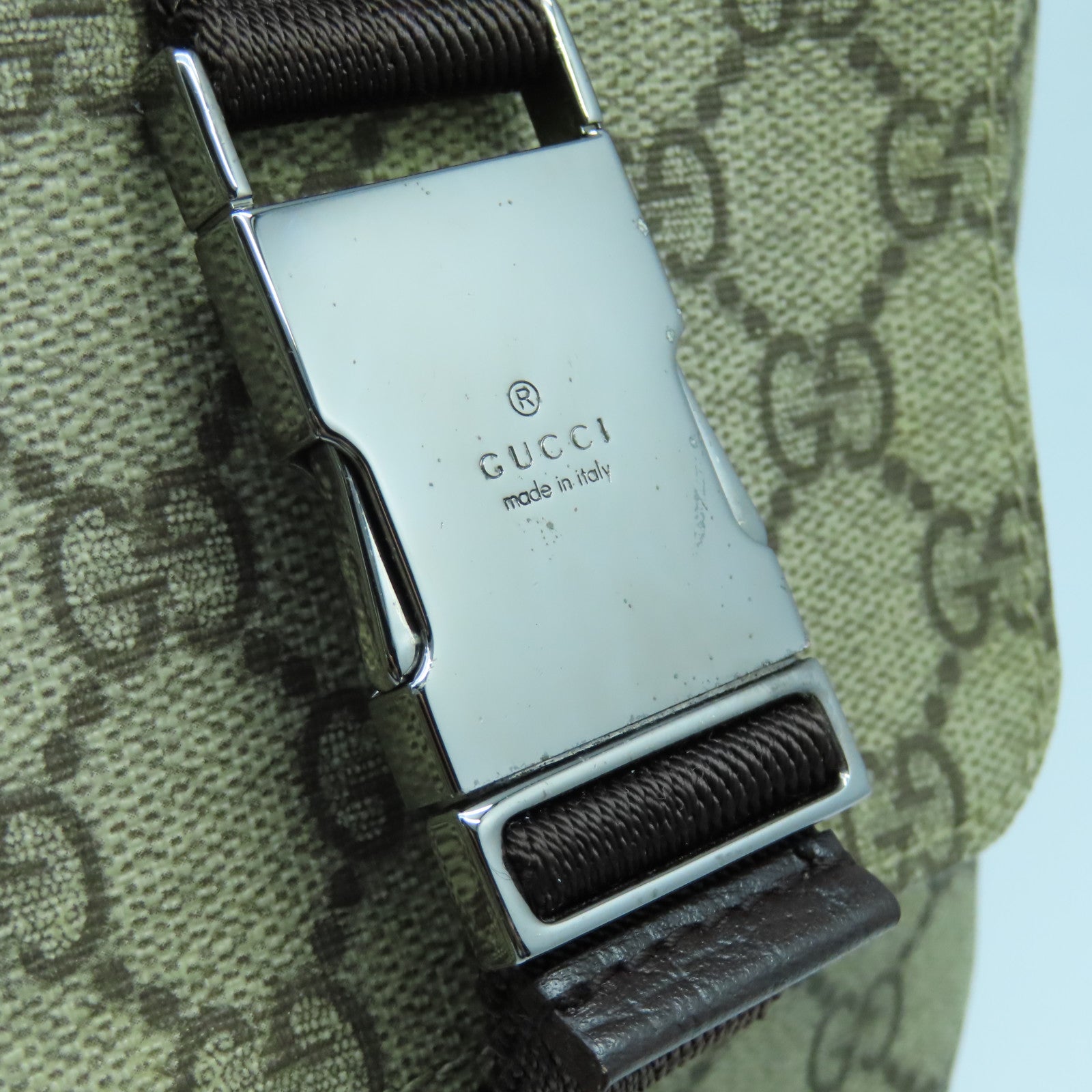 GUCCI 塗層帆布Shoulder Bag銀扣肩背袋米色啡色