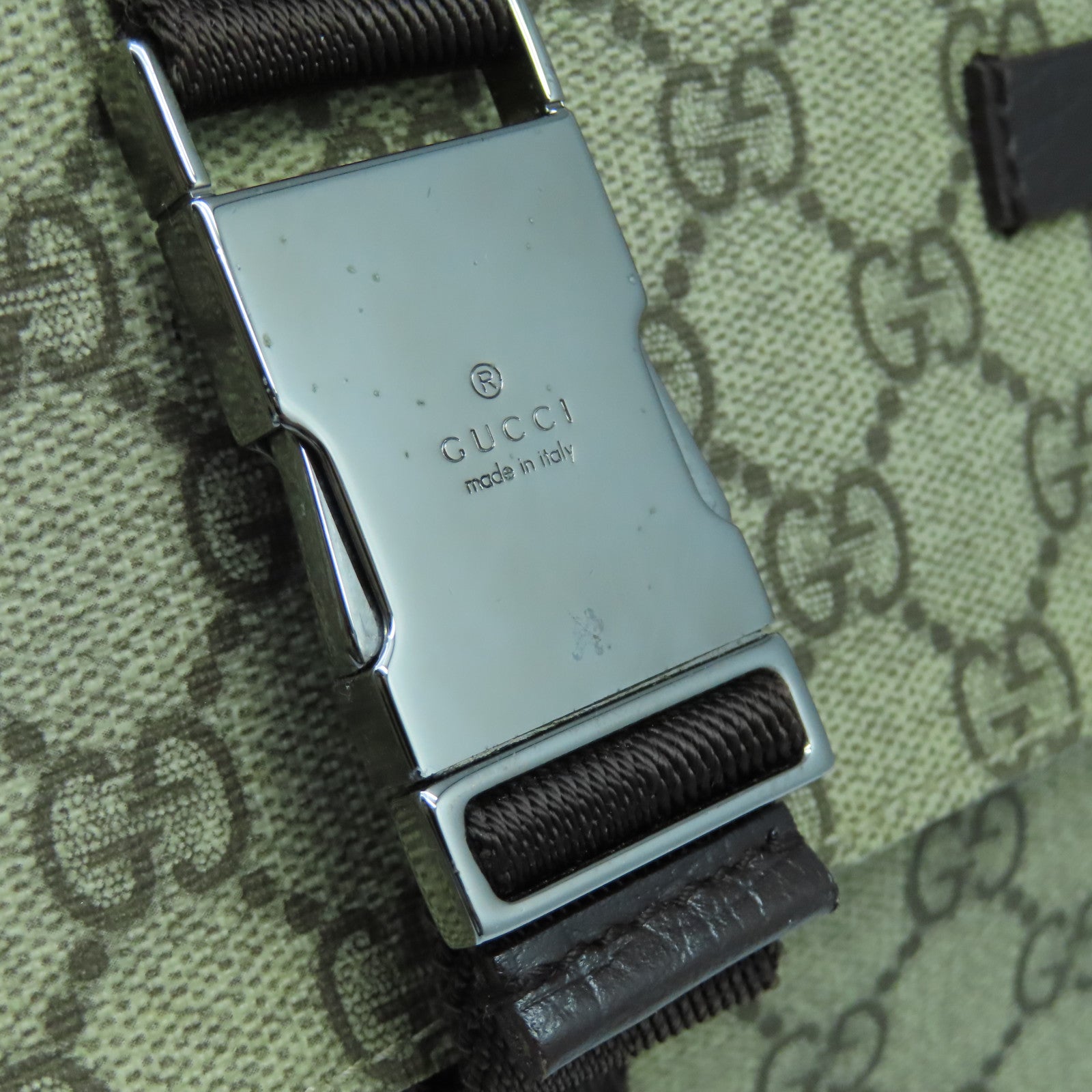 GUCCI 塗層帆布Shoulder Bag銀扣肩背袋米色啡色