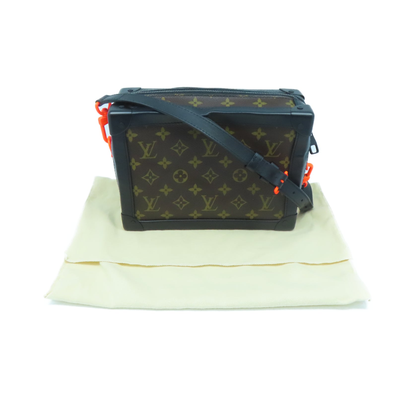 LOUIS VUITTON Monogram Soft Trunk肩背袋棕色