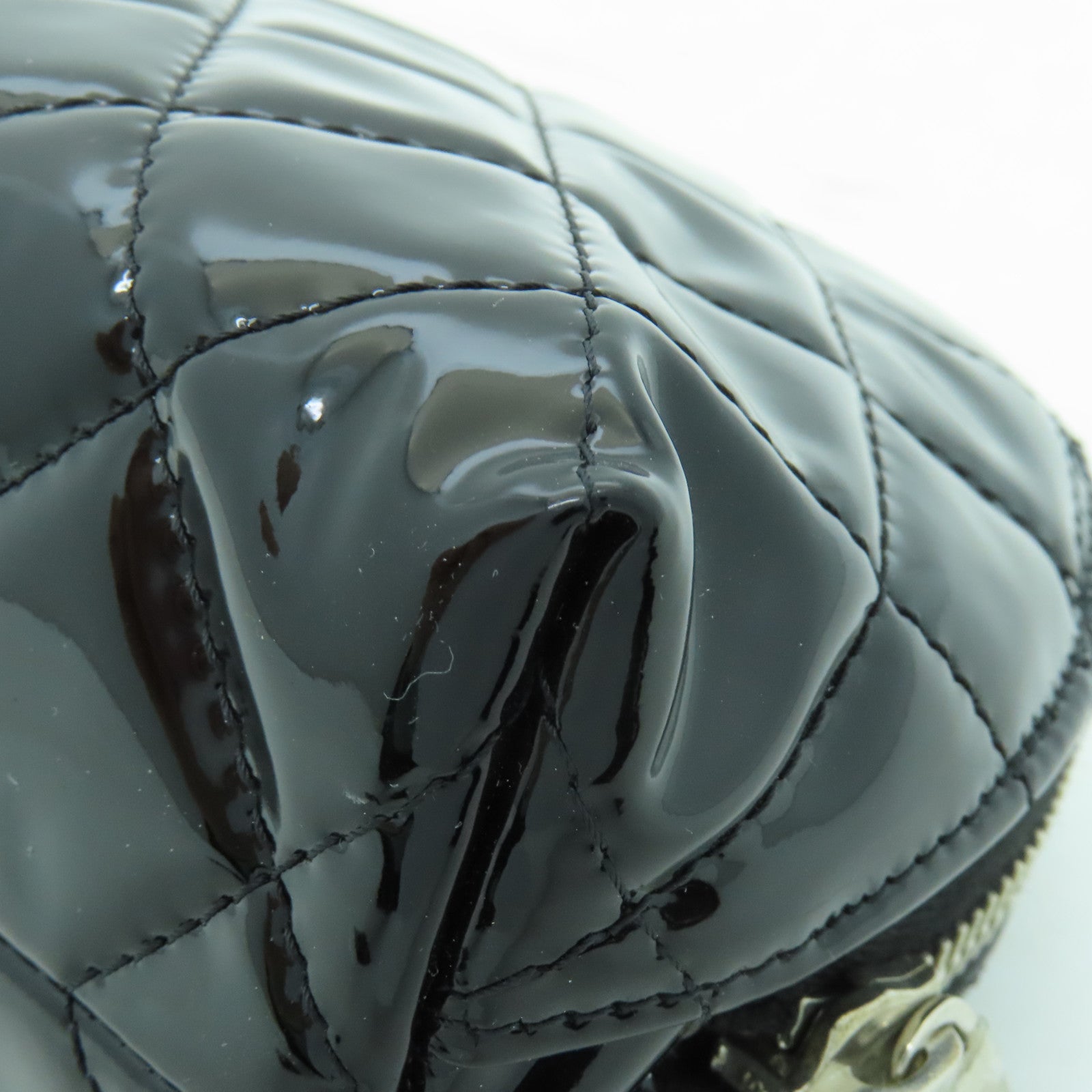 CHANEL 菱格漆皮皮革Clutch Bag銀扣手拿包黒色