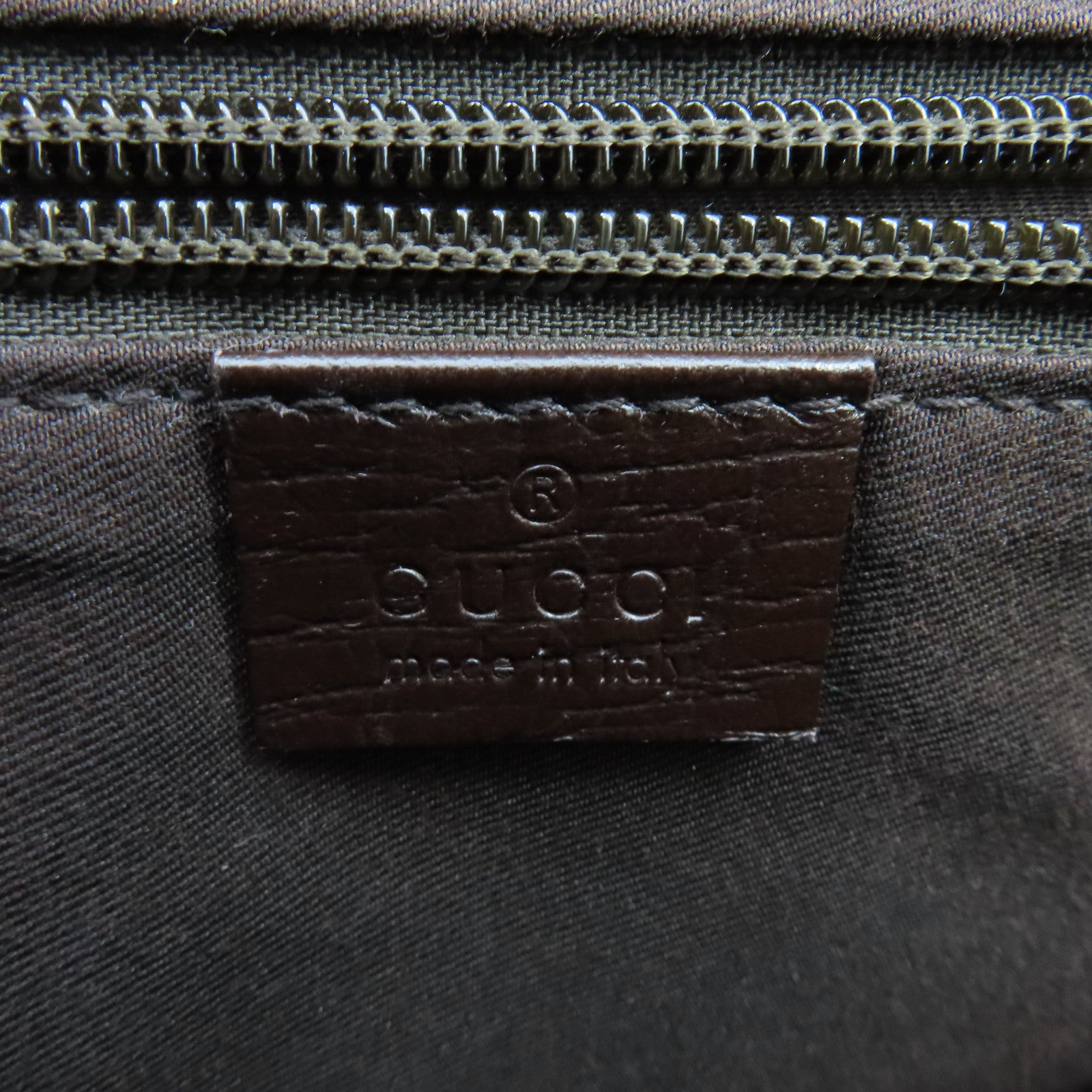 GUCCI 塗層帆布Shoulder Bag銀扣肩背袋米色啡色