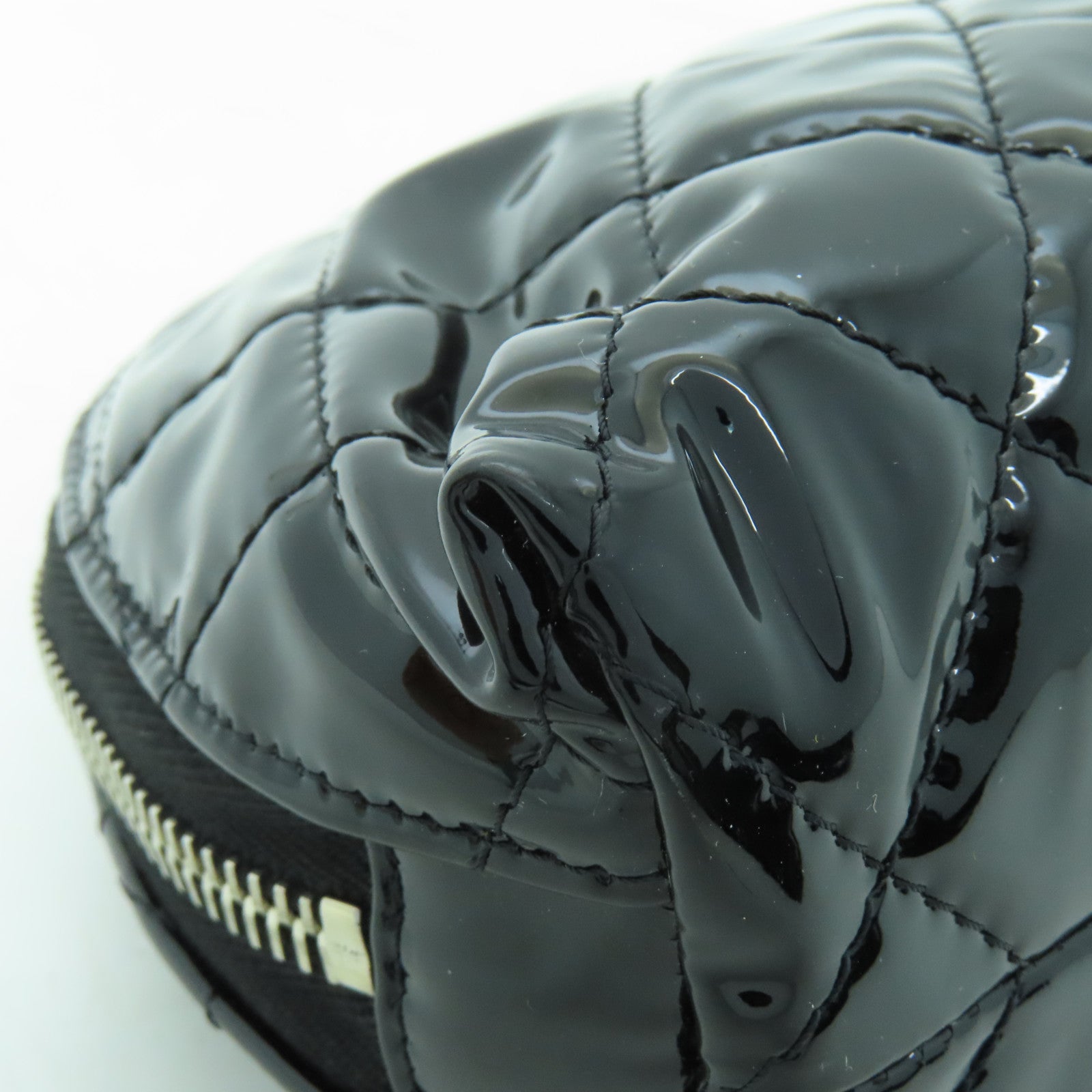 CHANEL 菱格漆皮皮革Clutch Bag銀扣手拿包黒色