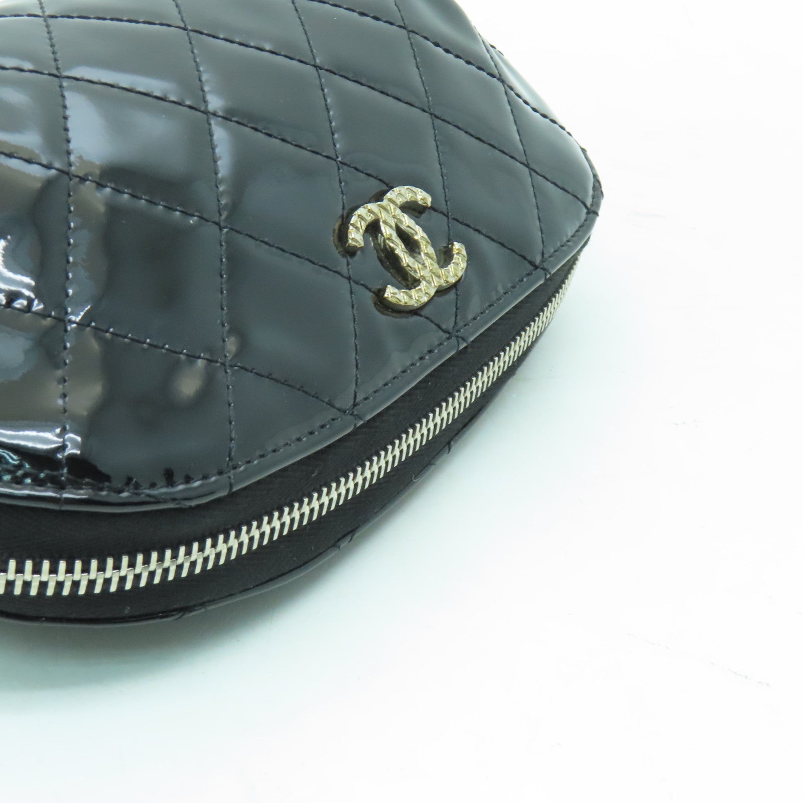 CHANEL 菱格漆皮皮革Clutch Bag銀扣手拿包黒色