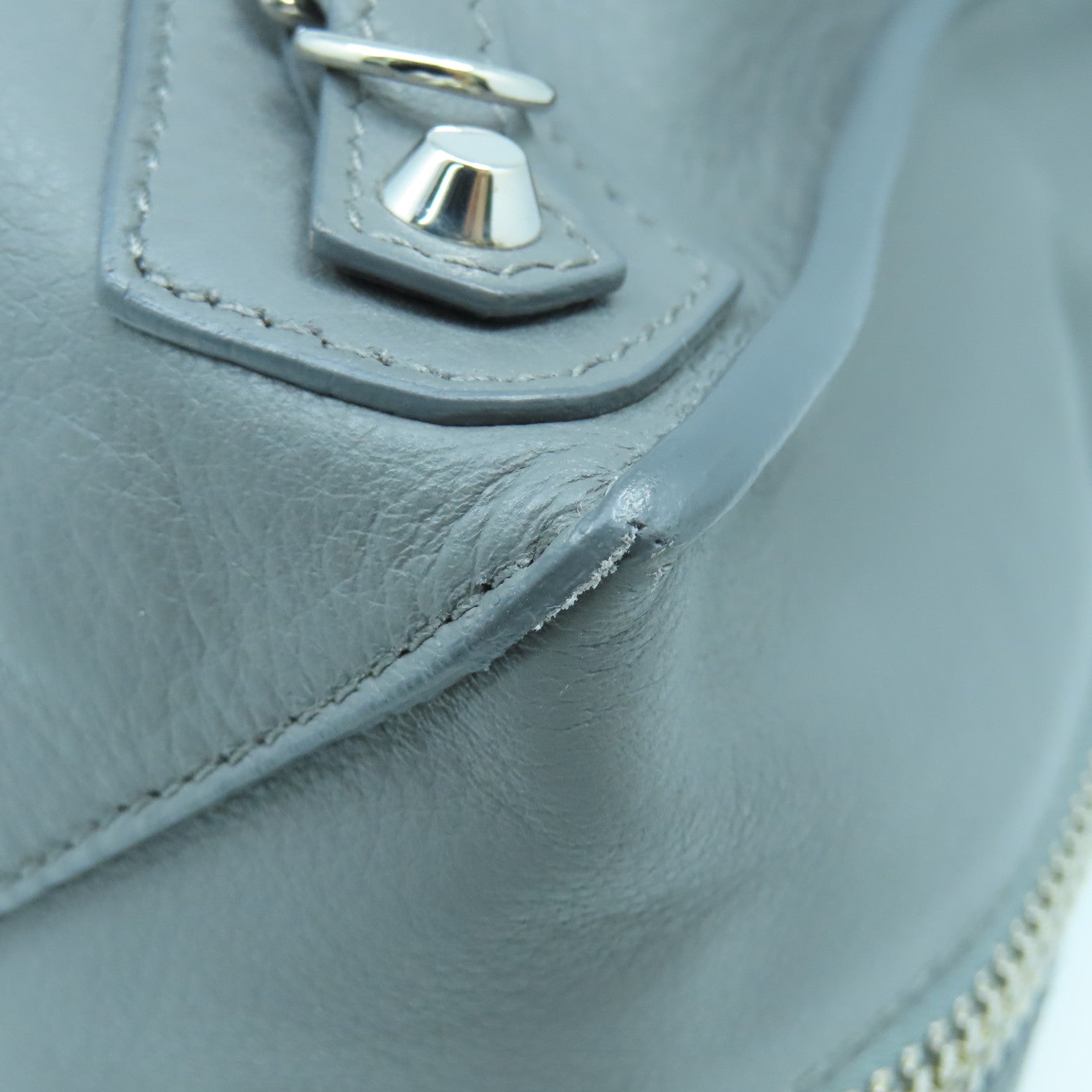 BALENCIAGA 羊皮皮革Papier B4 Zip Round銀扣手挽肩背兩用袋灰色