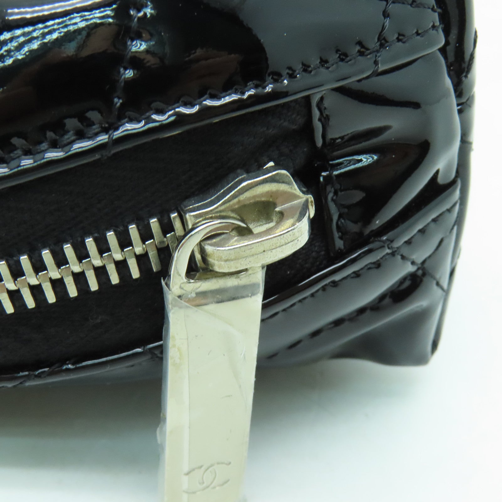 CHANEL 菱格漆皮皮革Clutch Bag銀扣手拿包黒色