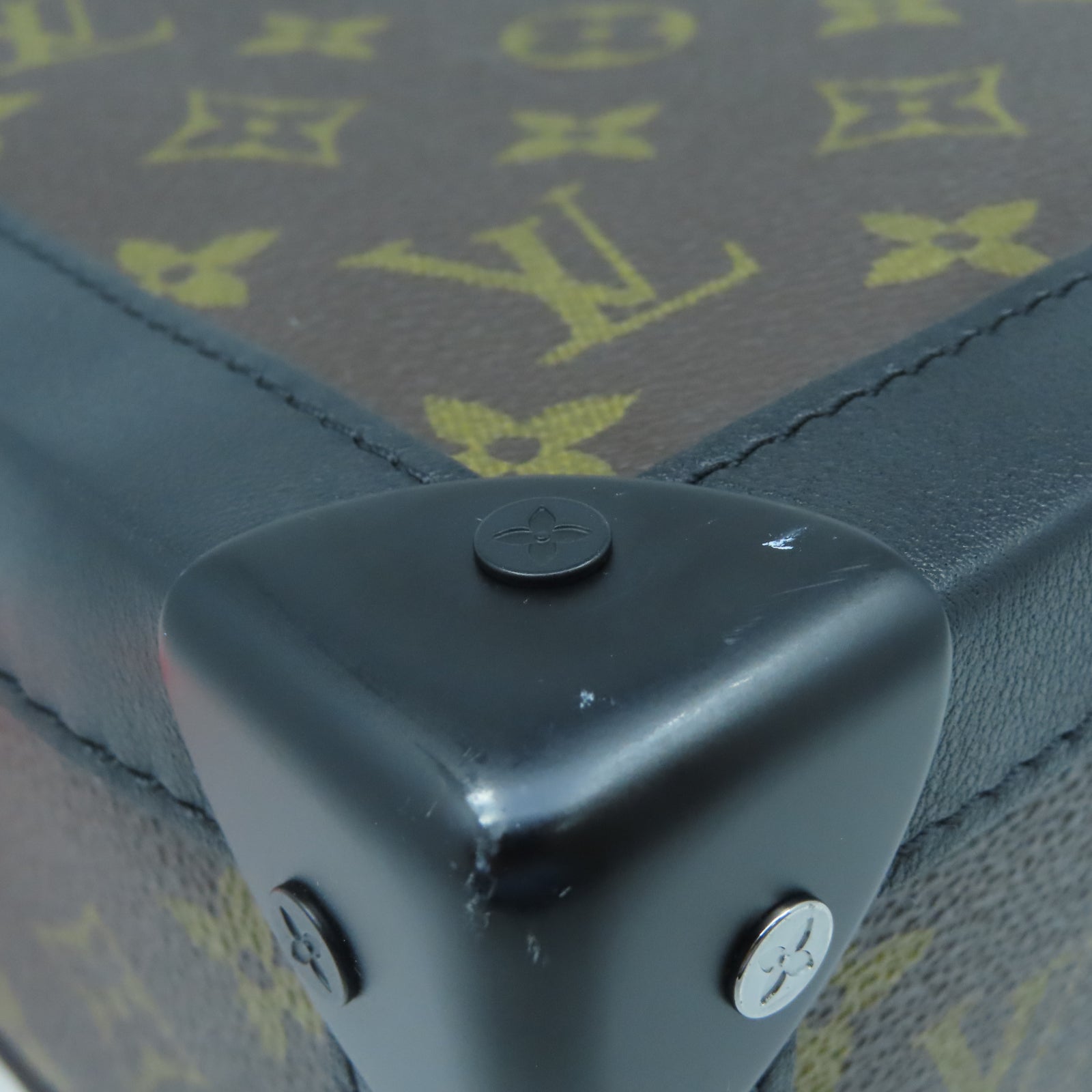 LOUIS VUITTON Monogram Soft Trunk肩背袋棕色