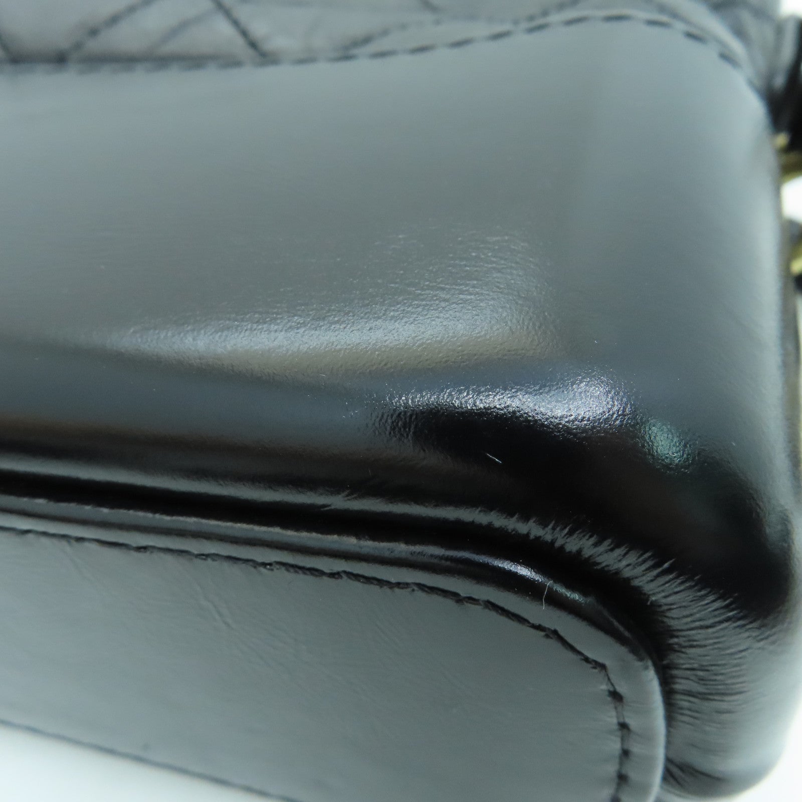 CHANEL 菱格Aged Calf皮革Small Gabrielle金扣/銀扣鏈帶肩背袋黑色