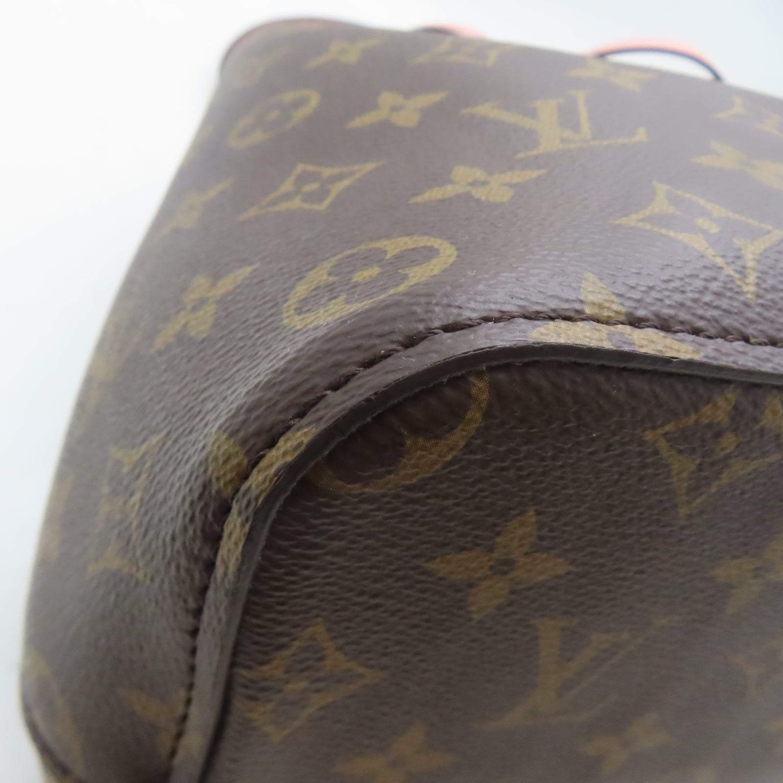 LOUIS VUITTON Monogram NeoNoe MM金扣肩背袋啡色/粉紅色