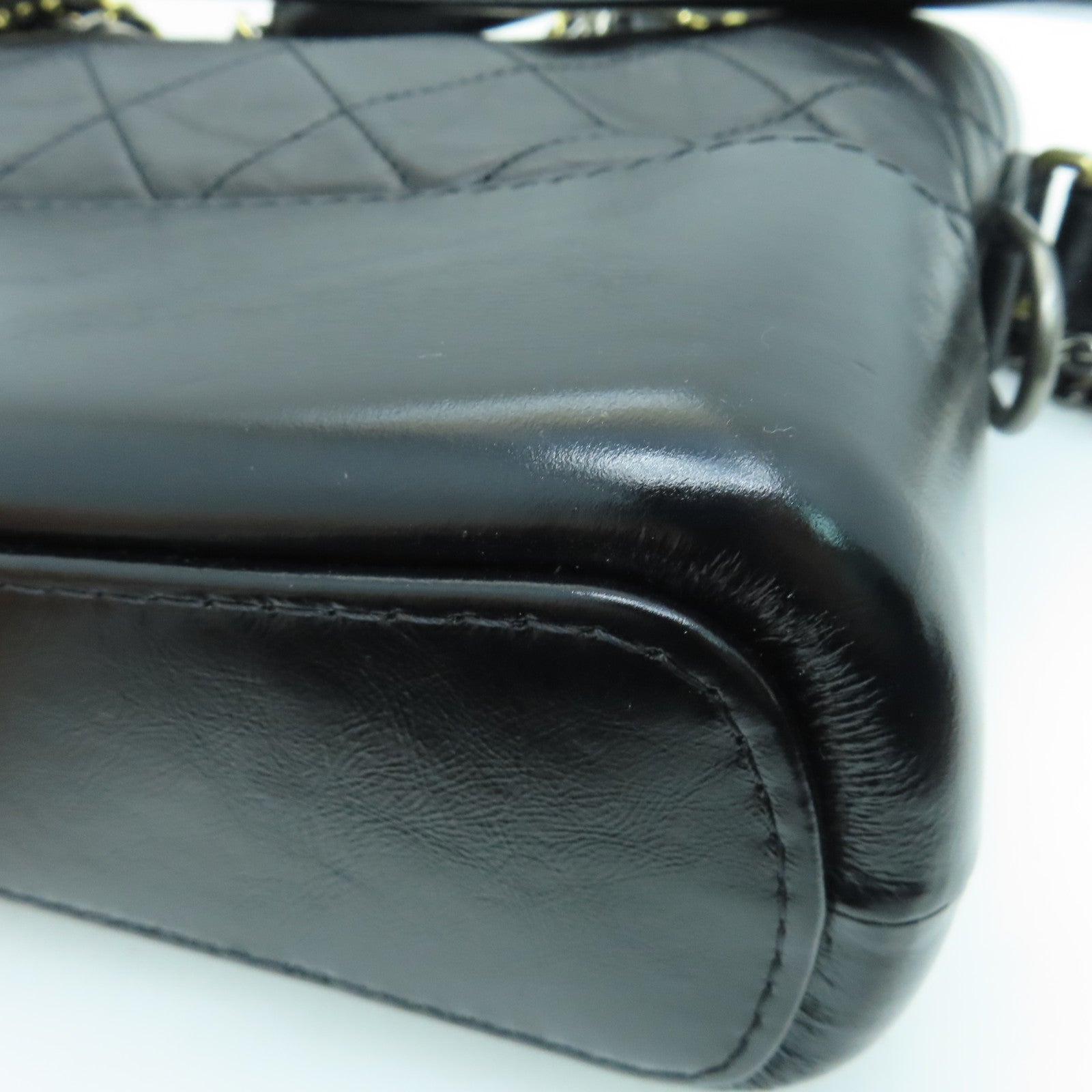 CHANEL 菱格Aged Calf皮革Small Gabrielle金扣/銀扣鏈帶肩背袋黑色