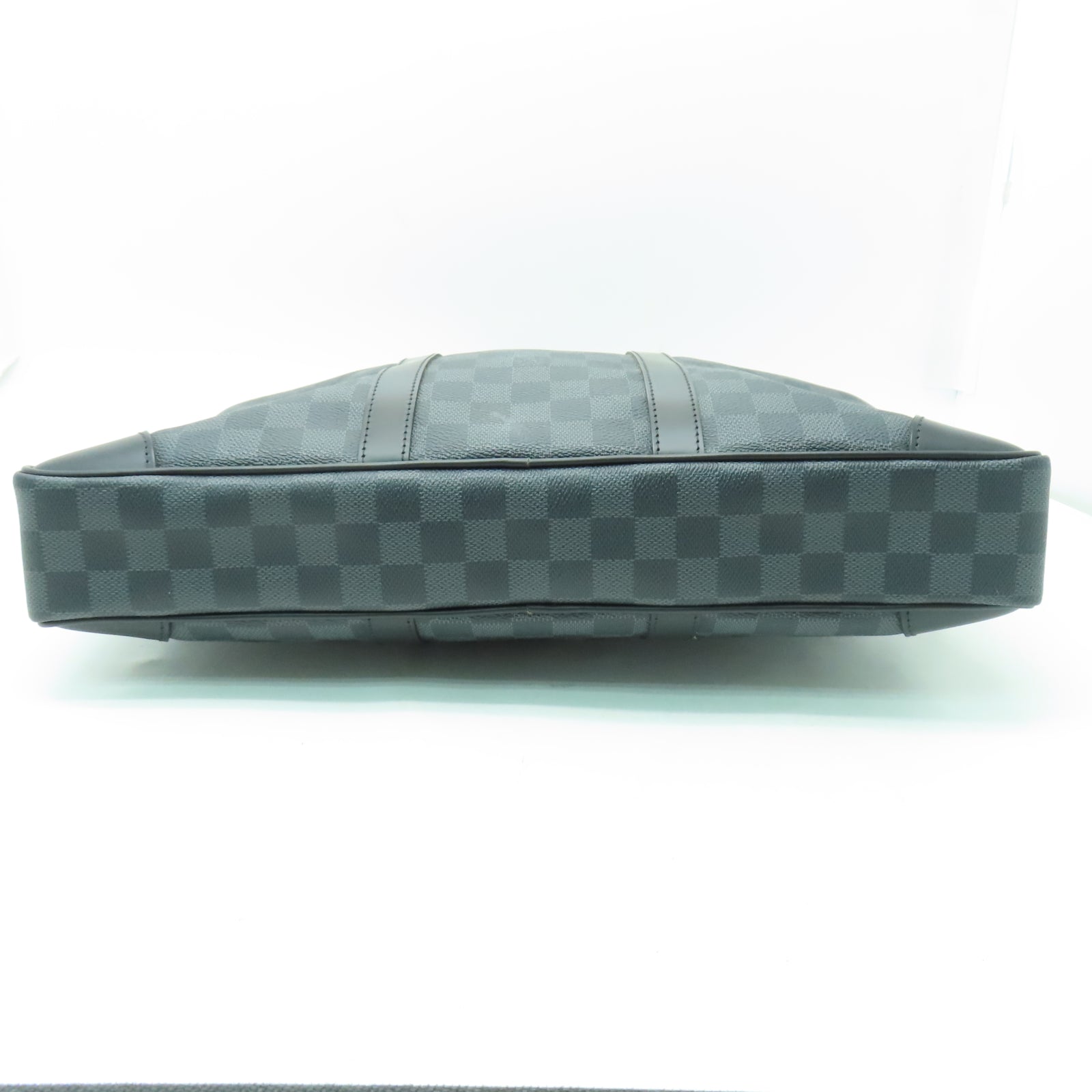 LOUIS VUITTON Damier Graphite Porte-Documents Voya銀扣公事包黑色