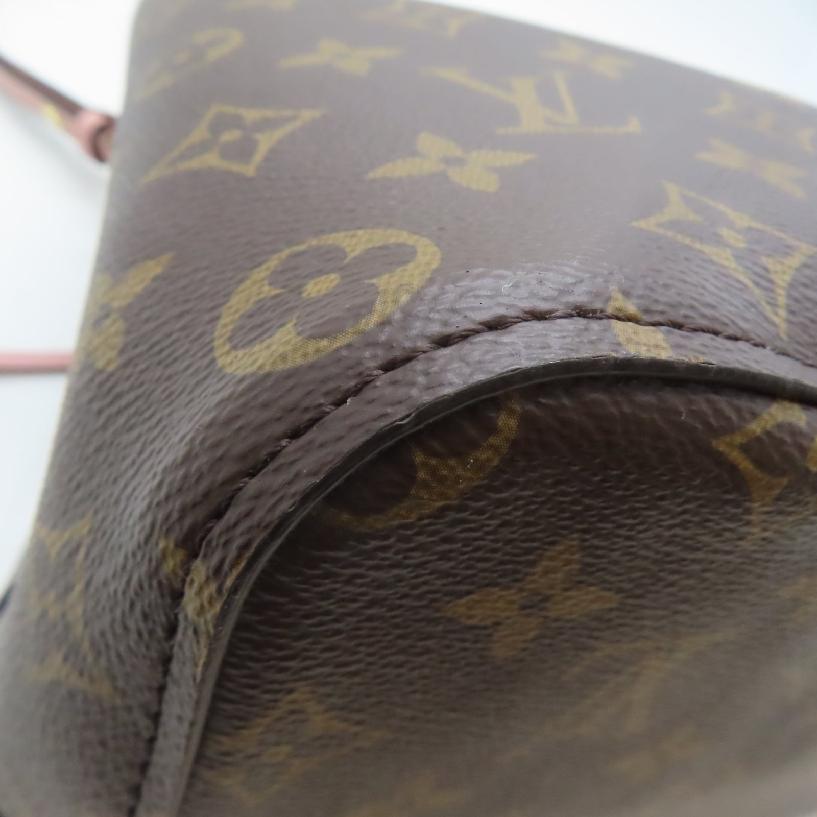 LOUIS VUITTON Monogram NeoNoe MM金扣肩背袋啡色/粉紅色