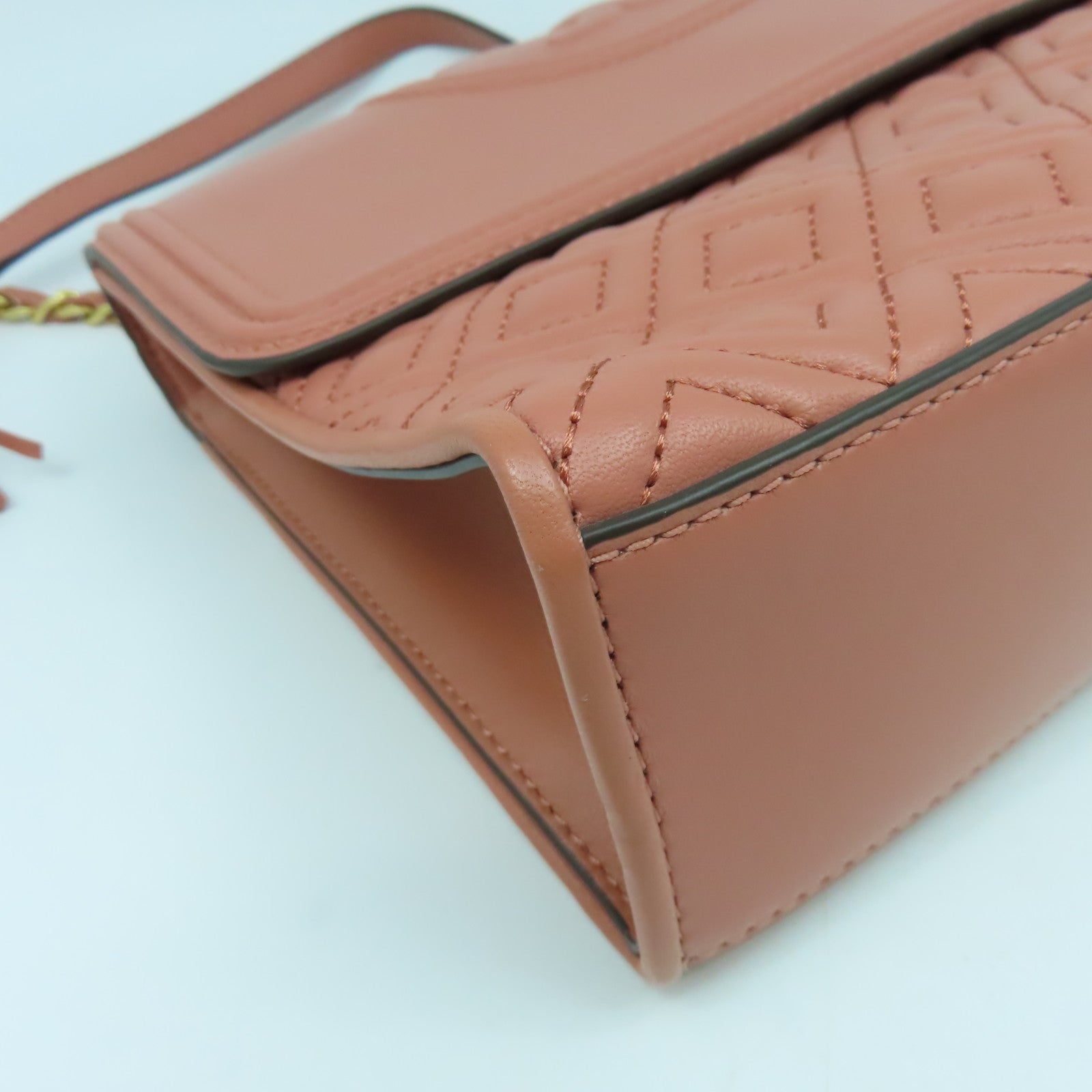 Tory Burch 牛皮皮革Chain Shoulder金扣鏈帶肩背袋粉紅色