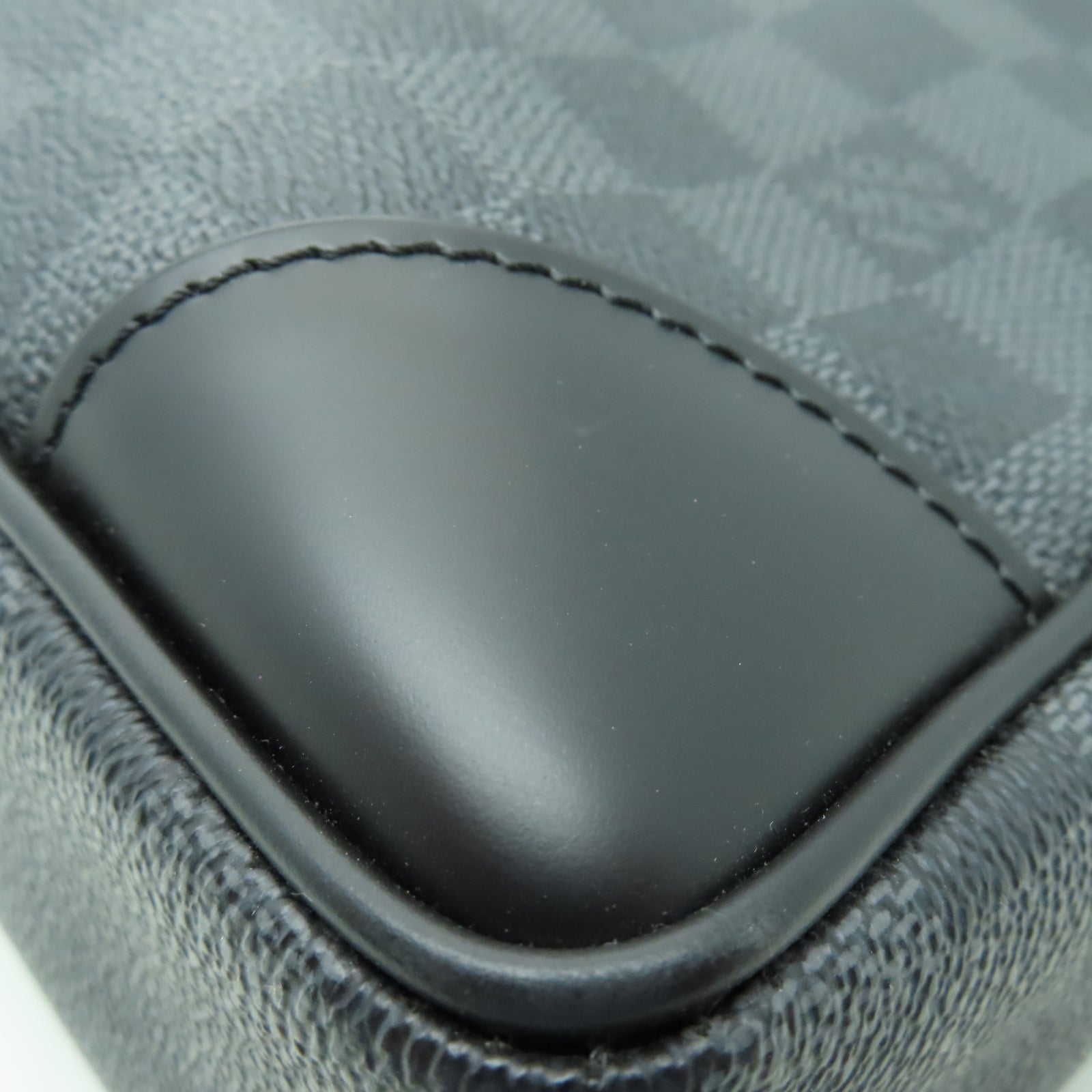 LOUIS VUITTON Damier Graphite Porte-Documents Voya銀扣公事包黑色