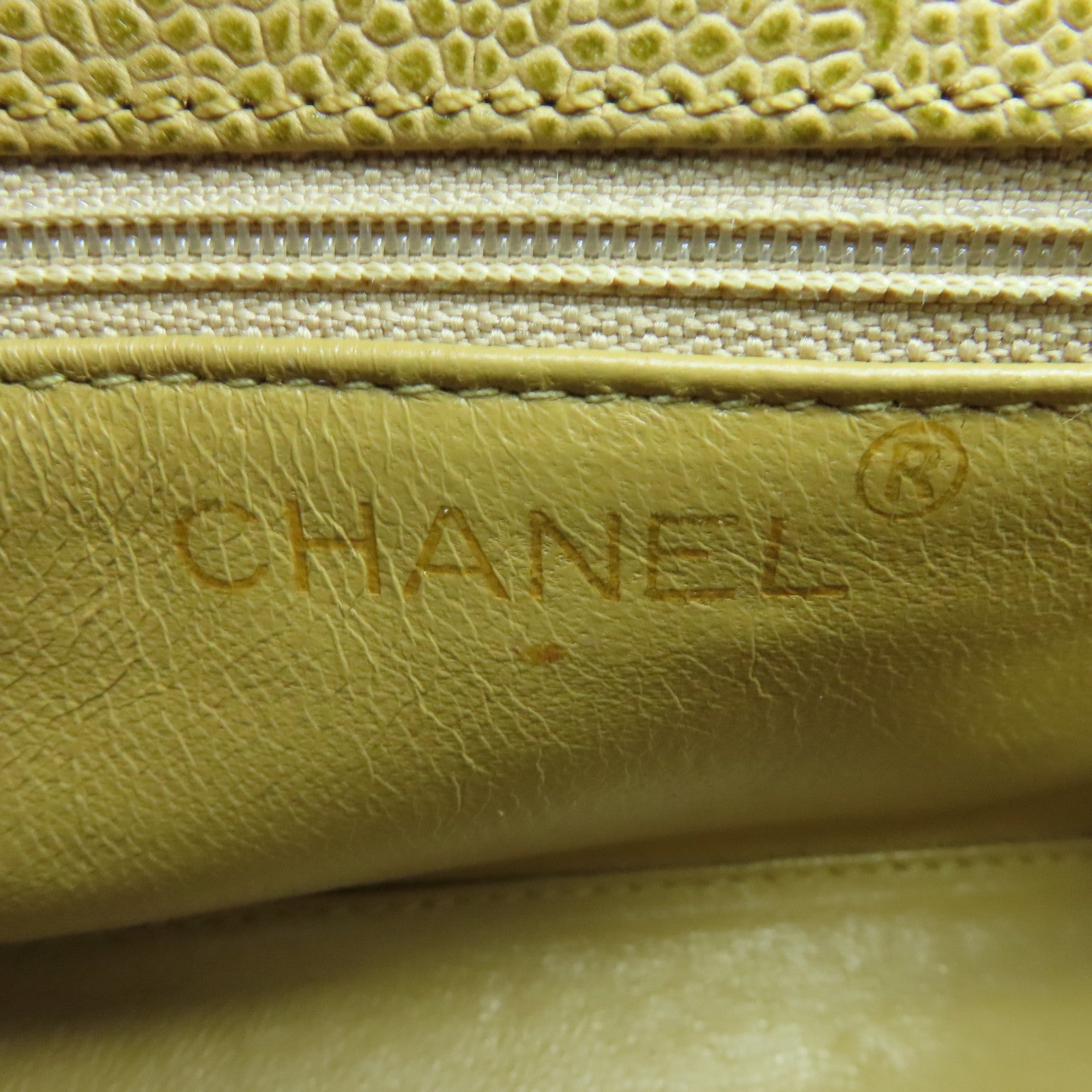 CHANEL 菱格牛皮皮革Chain Bag金扣手挽袋棕色