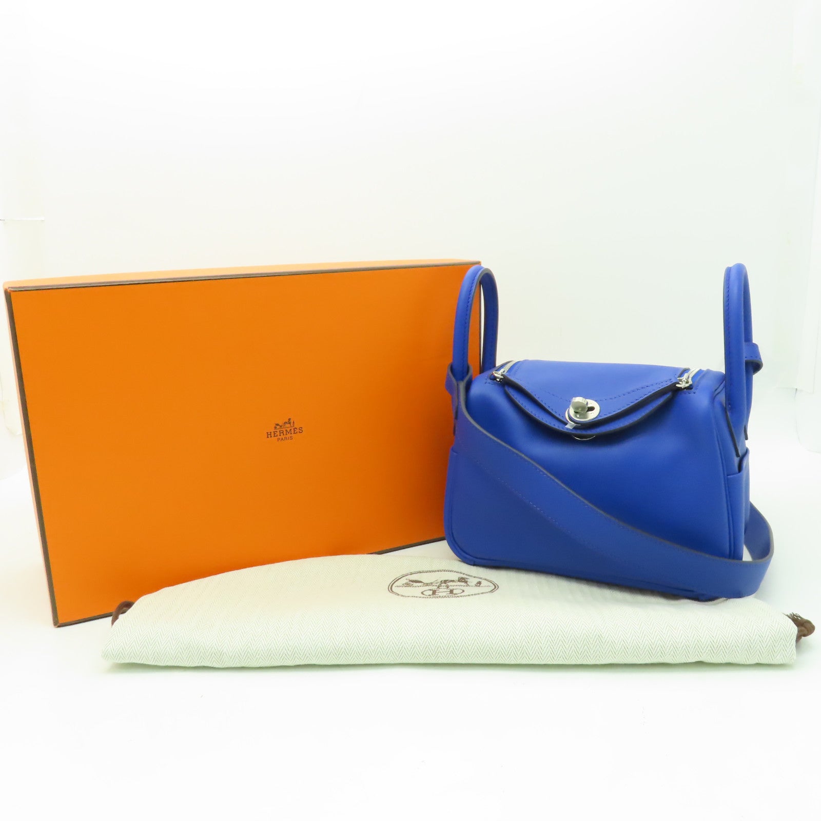 HERMES Swift皮革Mini Lindy銀扣肩背袋藍色