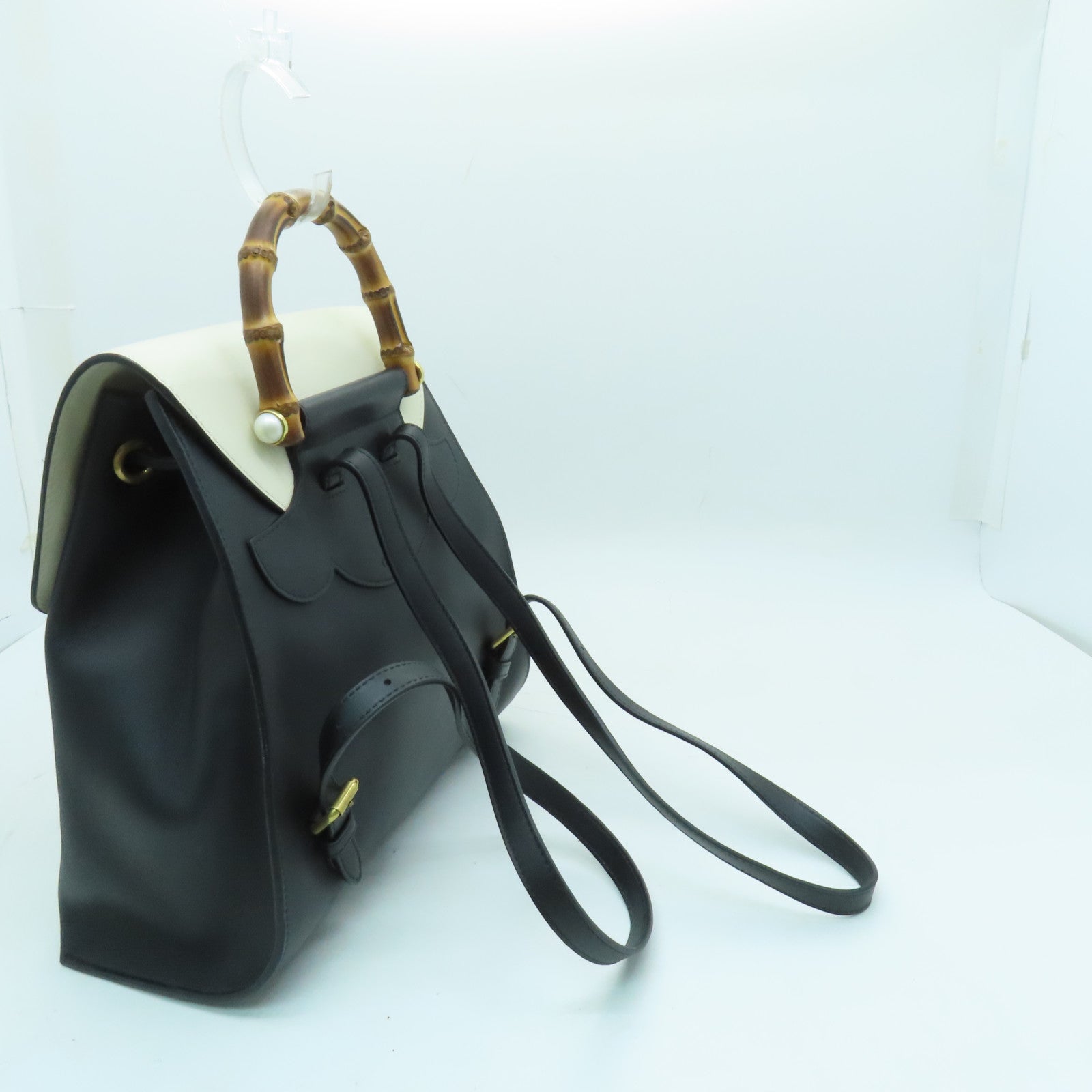 GUCCI 【激減優惠】牛皮皮革Nimfair Bamboo Backpack金扣背包黑色/白色