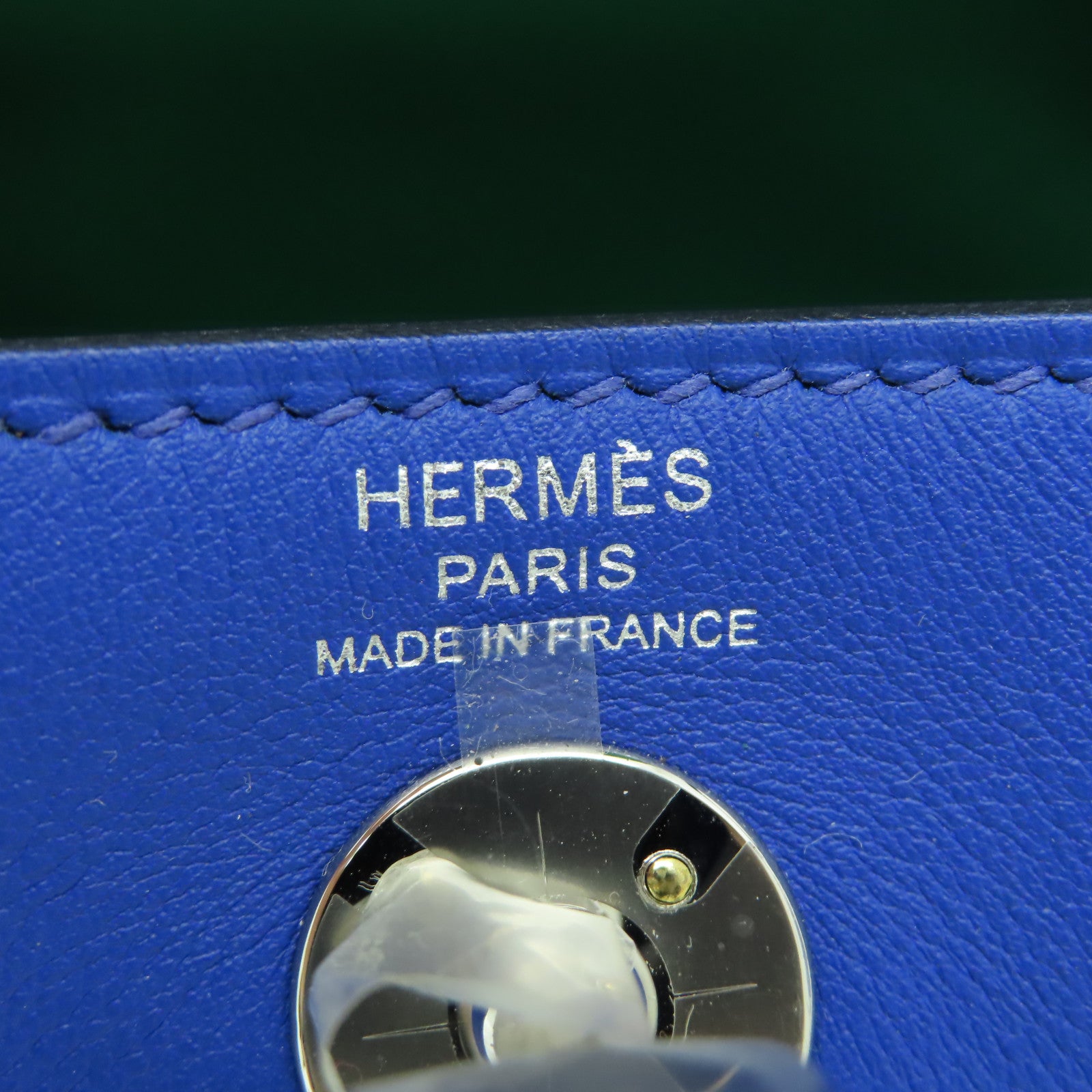 HERMES Swift皮革Mini Lindy銀扣肩背袋藍色