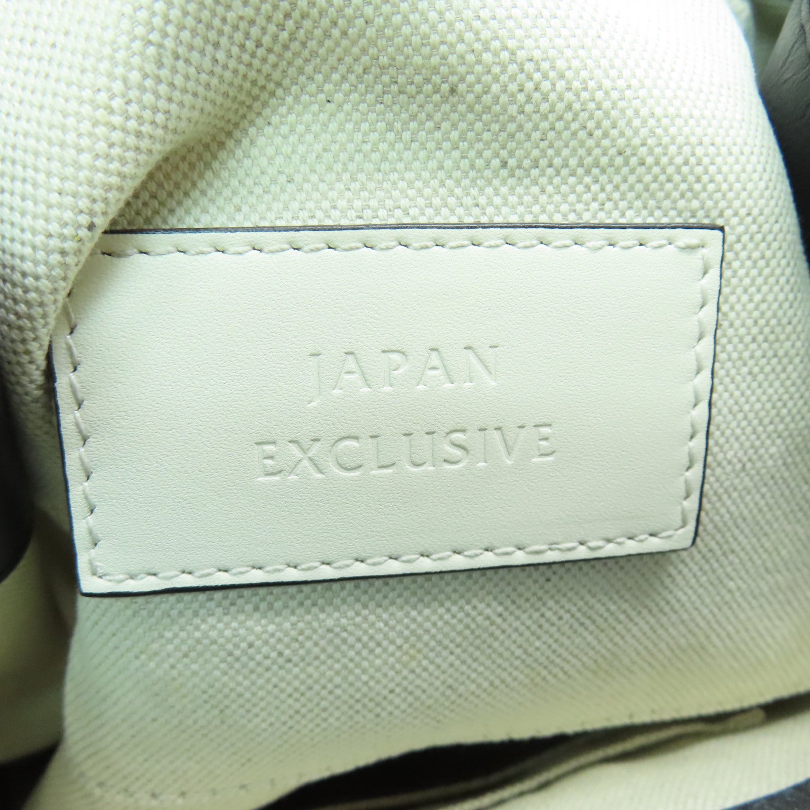 GUCCI 【激減優惠】牛皮皮革Nimfair Bamboo Backpack金扣背包黑色/白色
