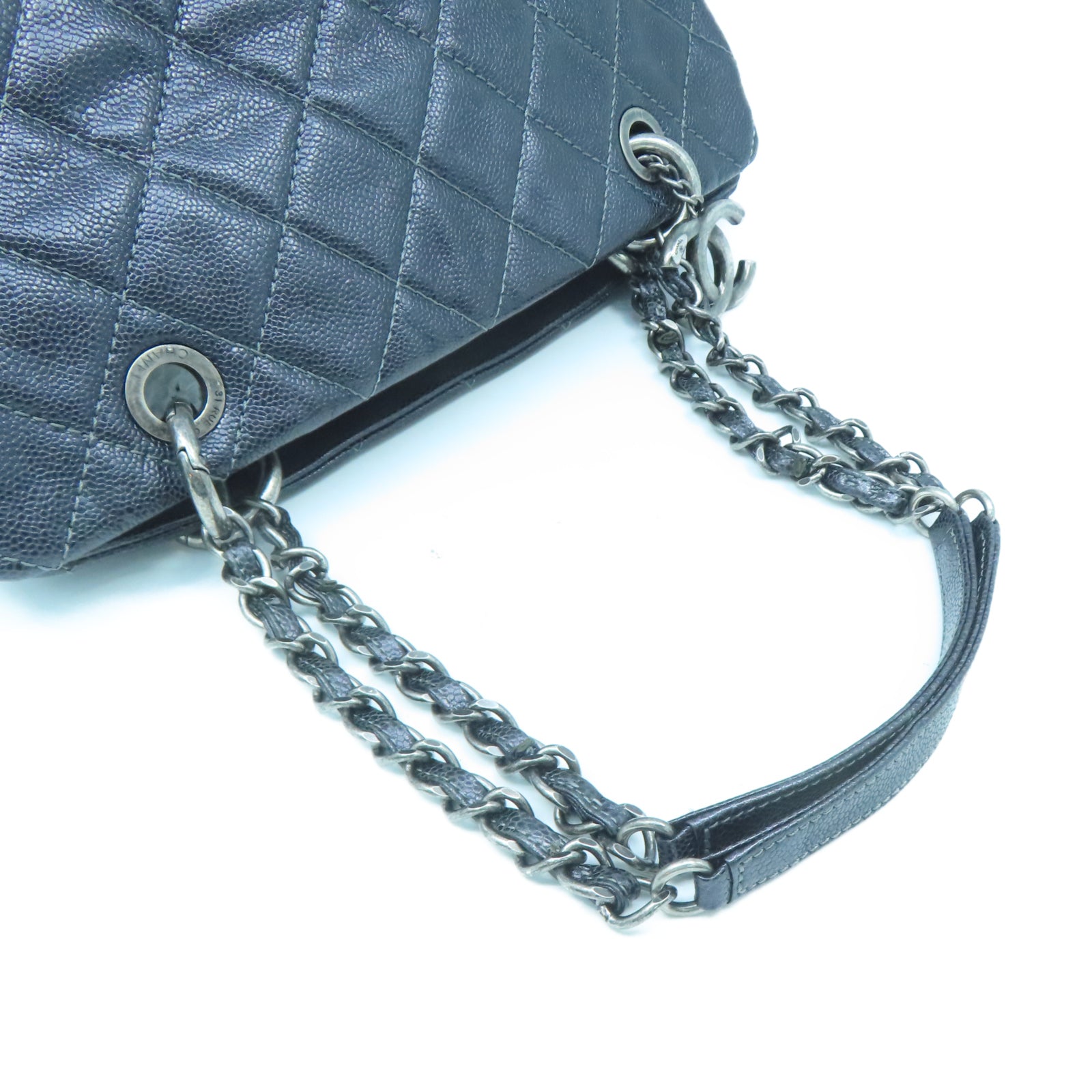 CHANEL 菱格Caviar皮革Chic Shopping Tote銀扣鏈帶肩背袋黑色