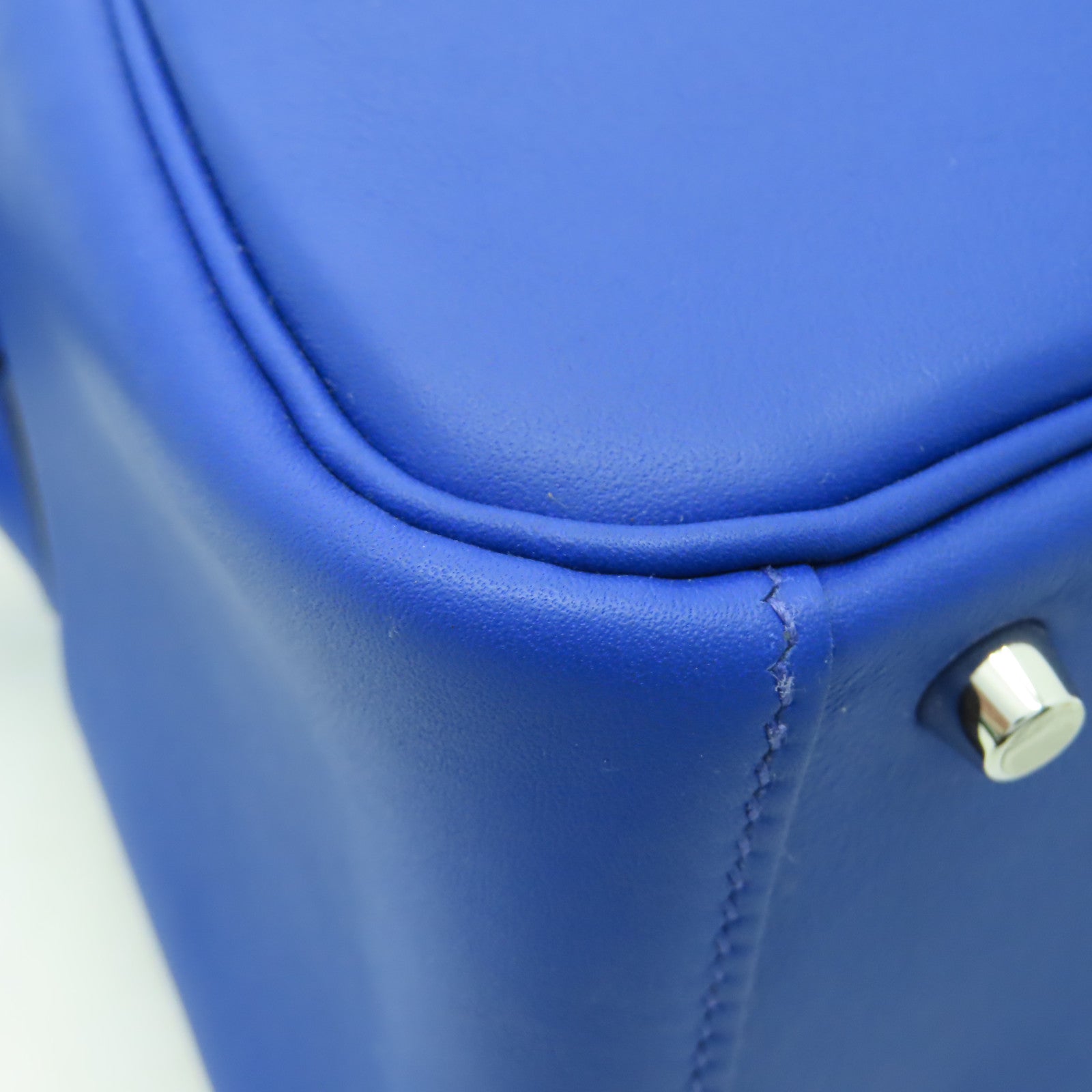 HERMES Swift皮革Mini Lindy銀扣肩背袋藍色