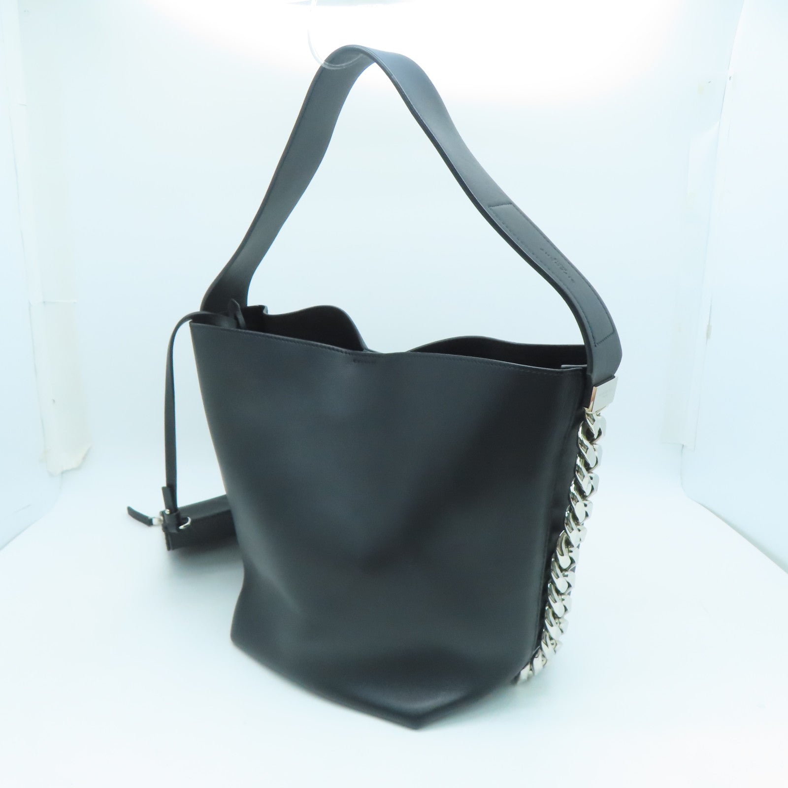 Bucket Bag Givenchy Infinity Hobo Bag GIVENCHY Leather