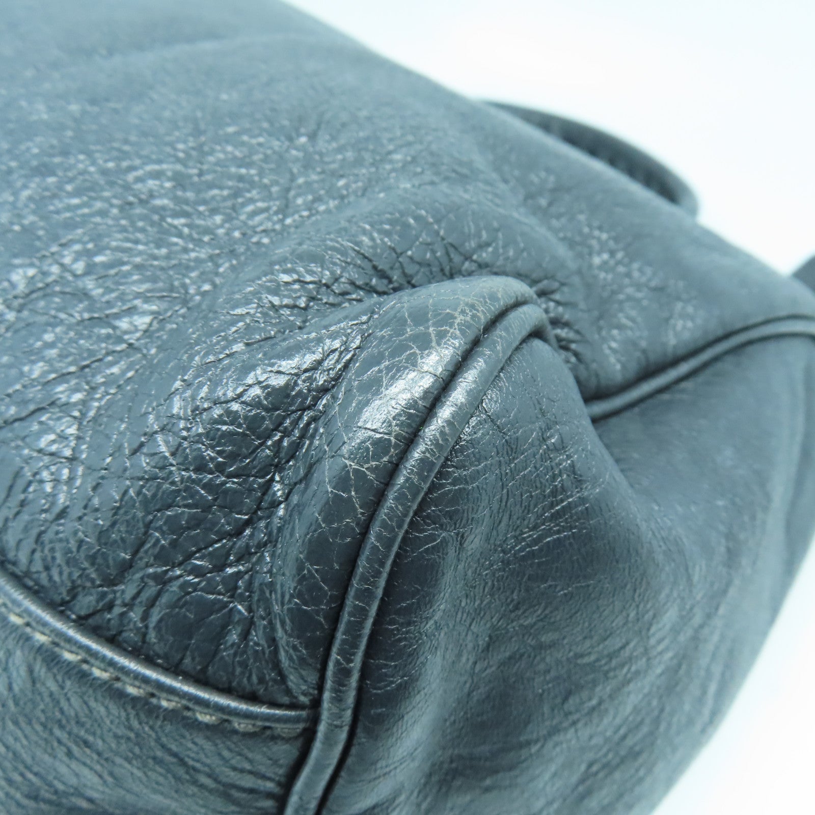 BALENCIAGA 牛皮皮革Giant Velo银扣肩背袋灰色