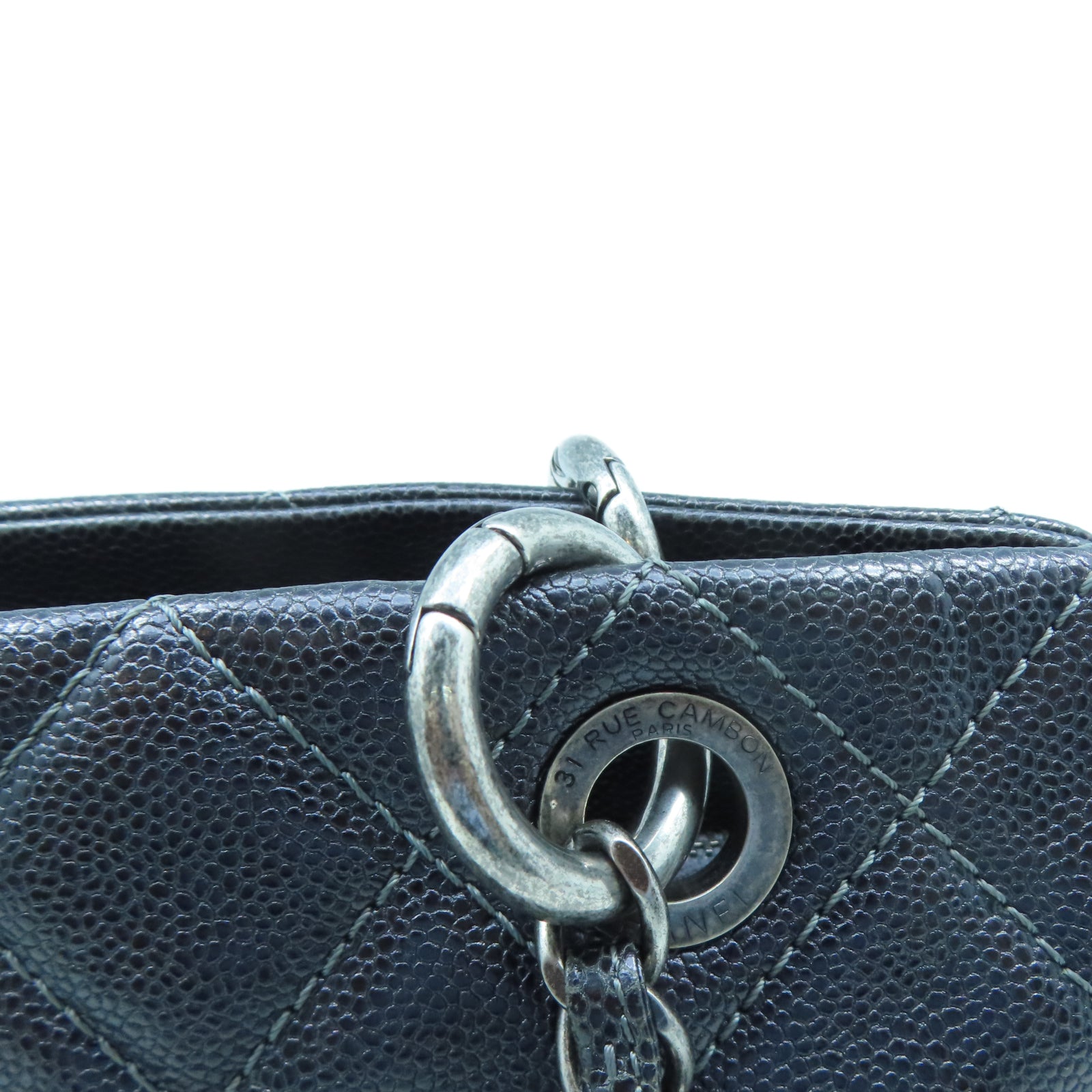 CHANEL 菱格Caviar皮革Chic Shopping Tote銀扣鏈帶肩背袋黑色